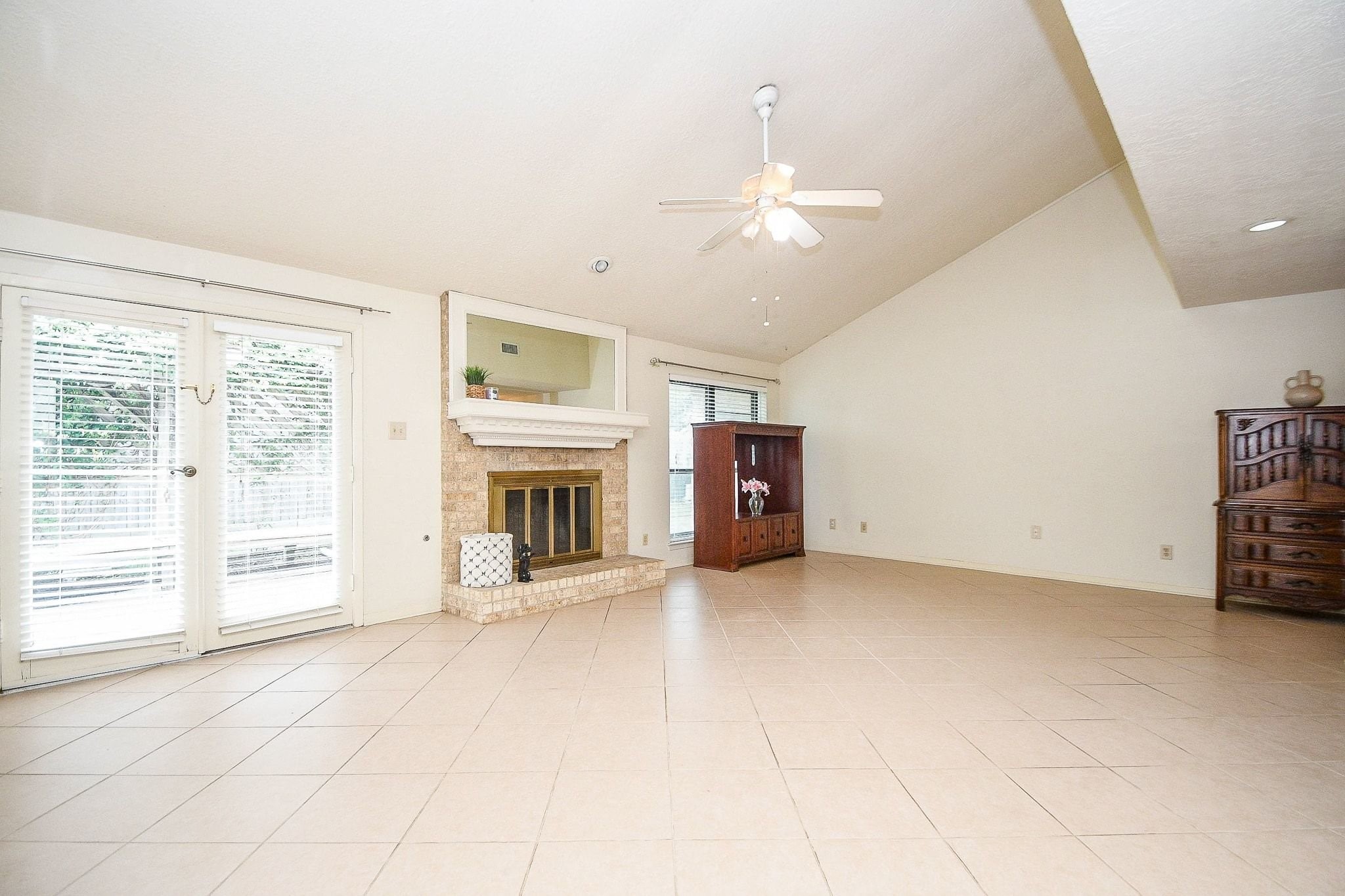 4902 Rainwater Drive Property Photo 12