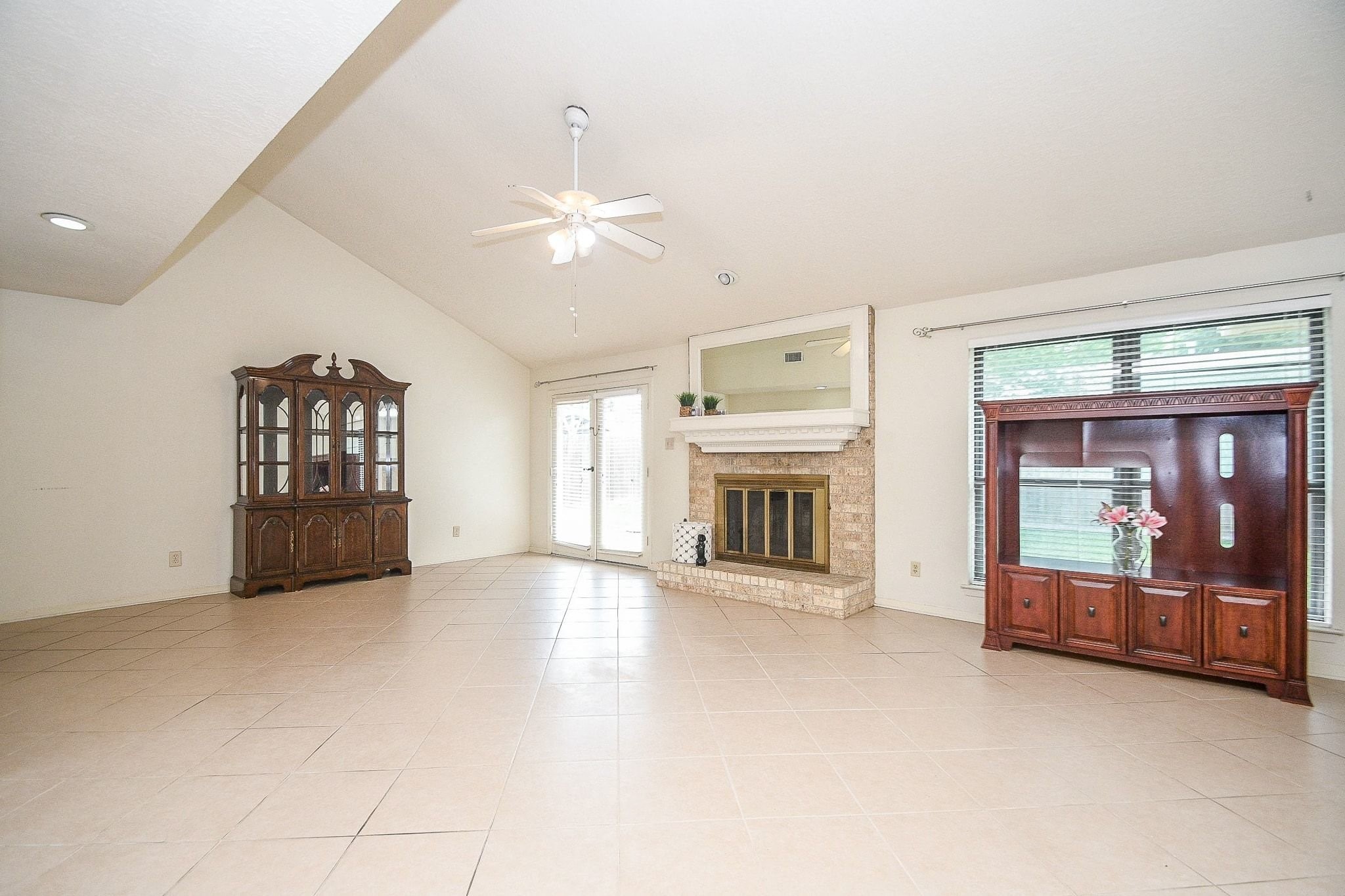 4902 Rainwater Drive Property Photo 13