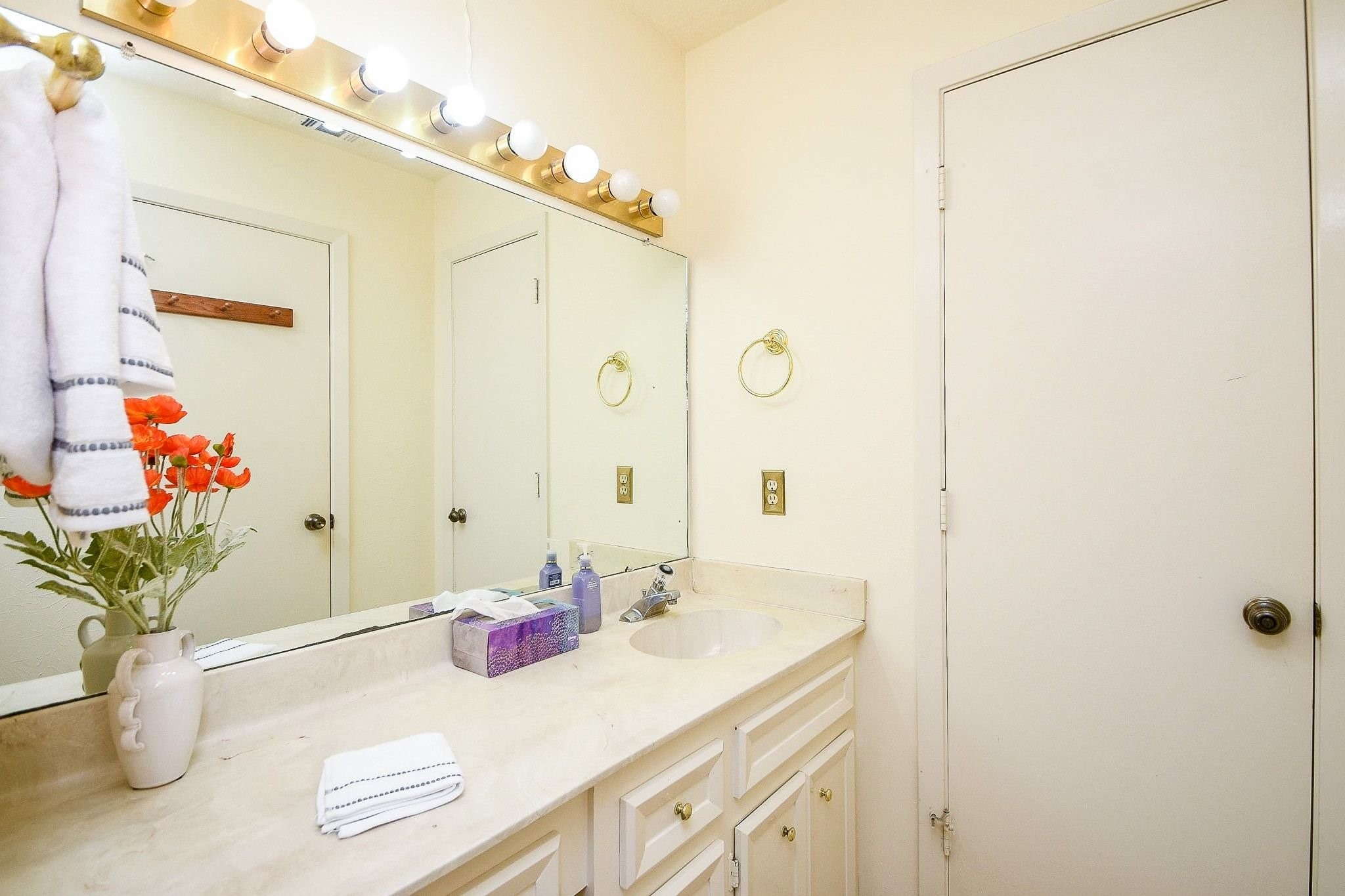 4902 Rainwater Drive Property Photo 19