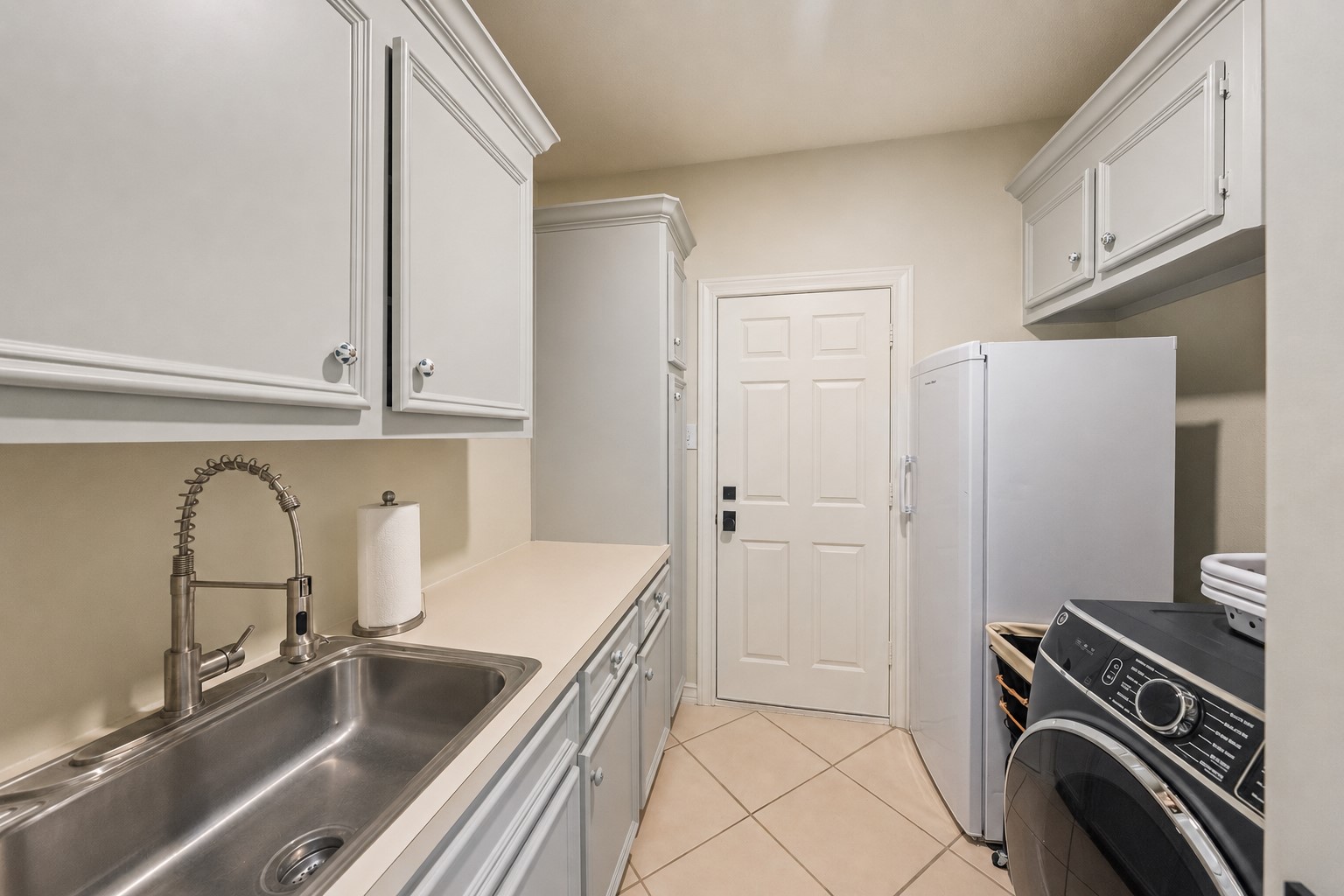 17 Bentwood Drive Property Photo 29