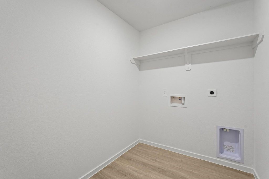 3000 Nori Shores Drive Property Photo 4