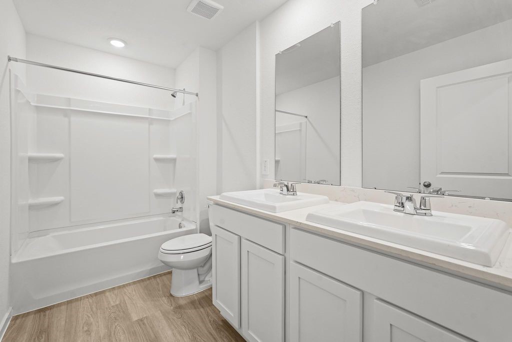 3000 Nori Shores Drive Property Photo 6