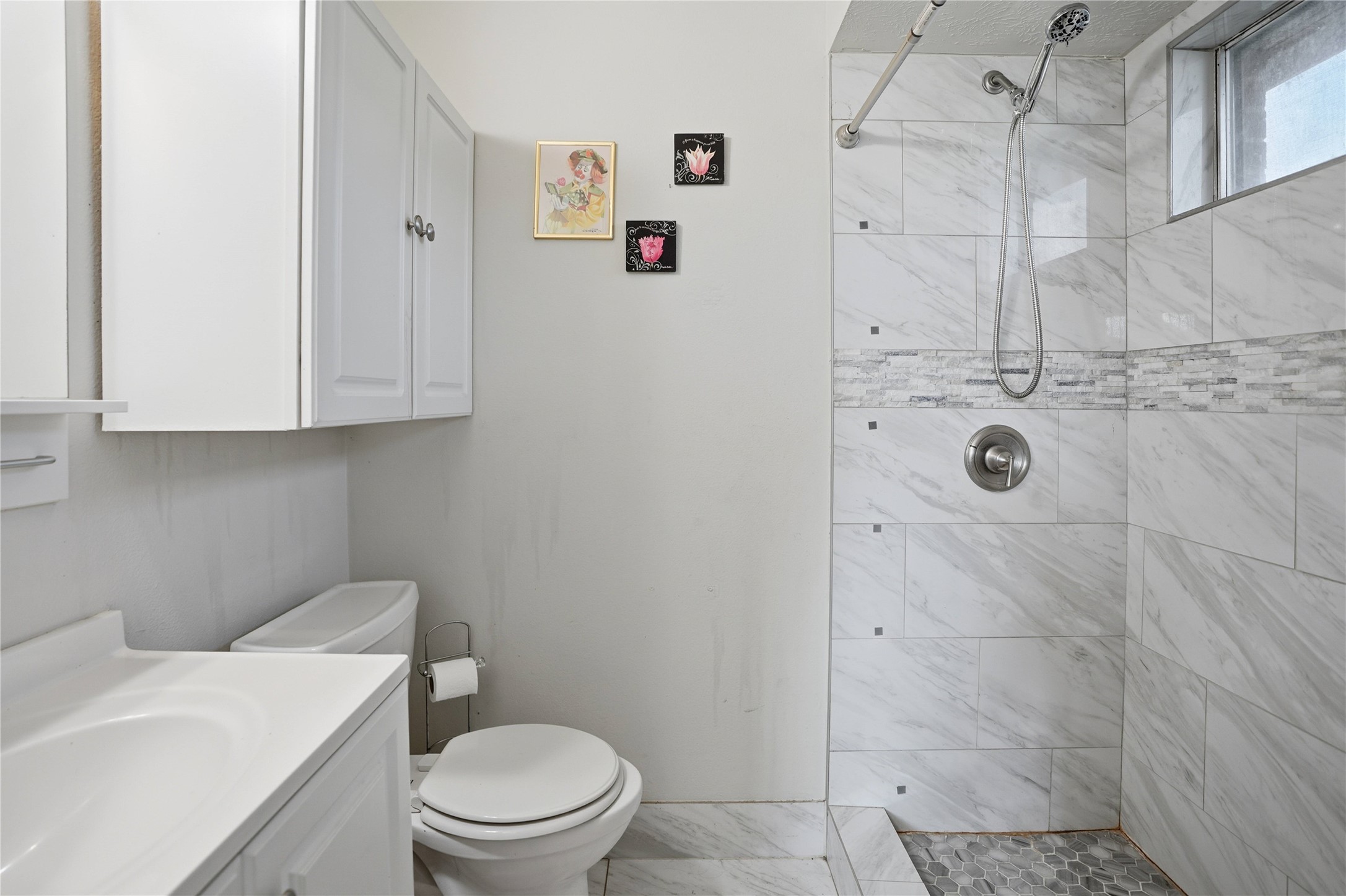 15258 Ferness Lane Property Photo 11