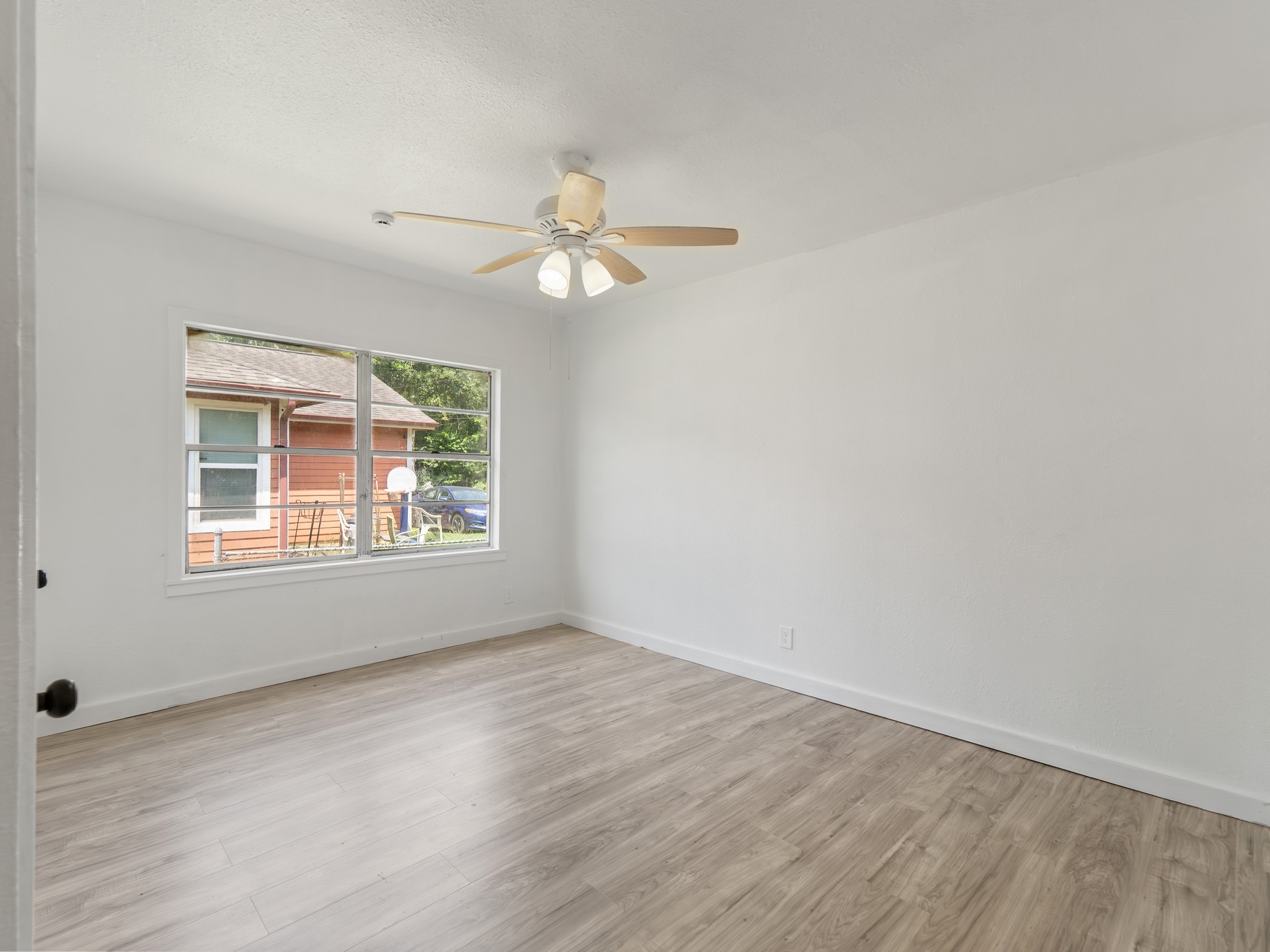 2616 Elm Avenue Property Photo 20
