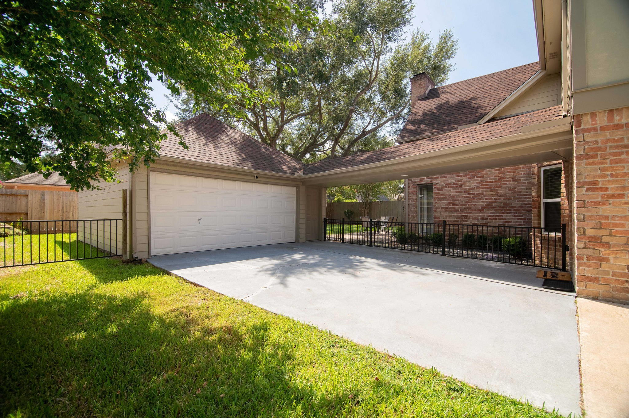 711 Abbotswood Court Property Photo 40