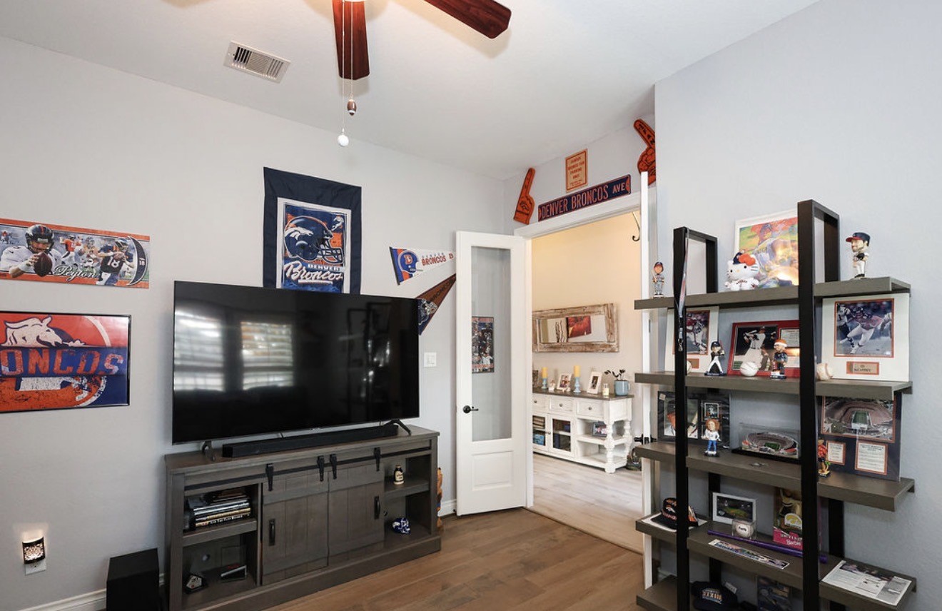 28803 Denham Way Court Property Photo 8