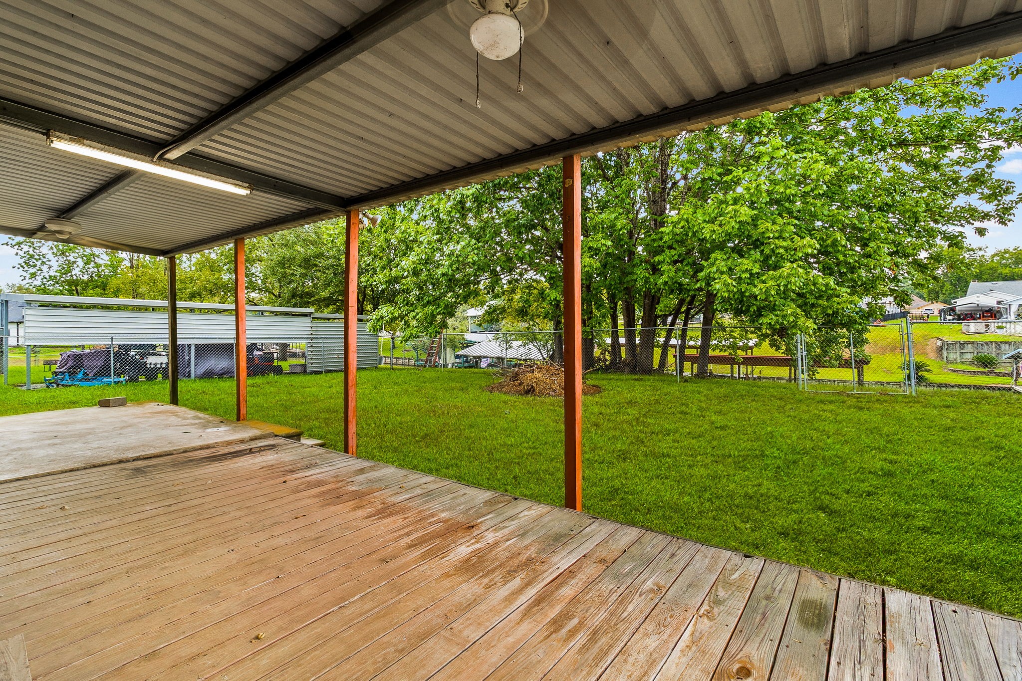 210 Kathy Lane Property Photo 22