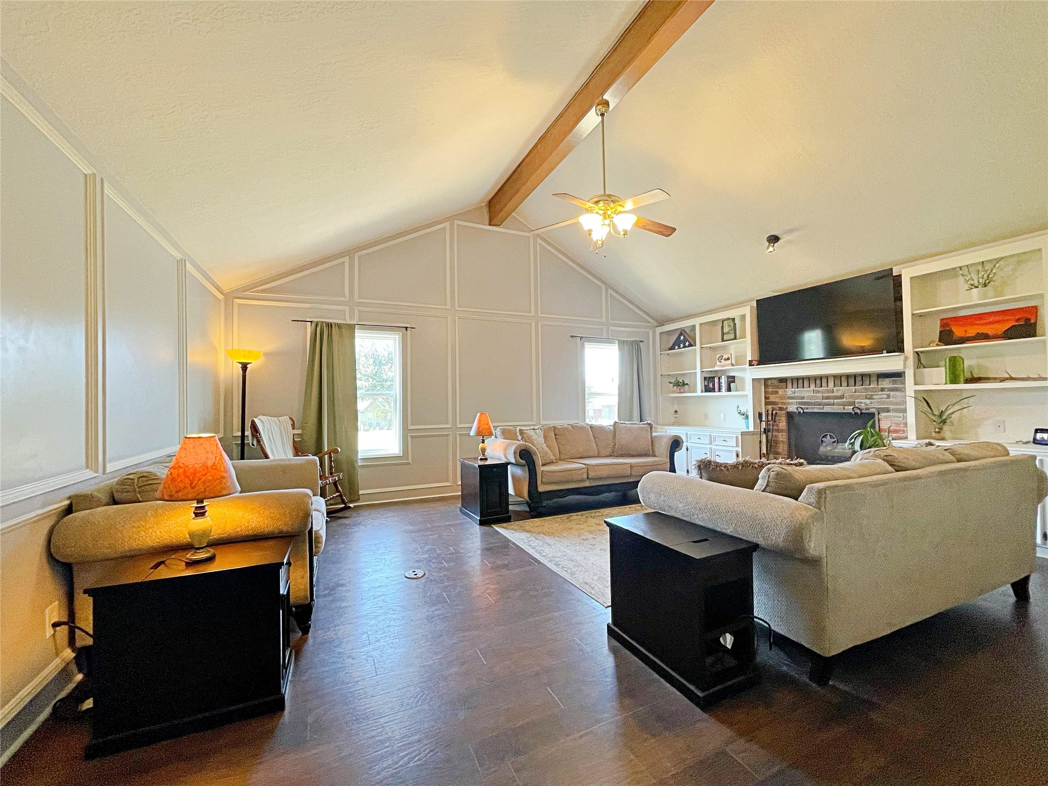 3000 Shadow Lawn Property Photo 4