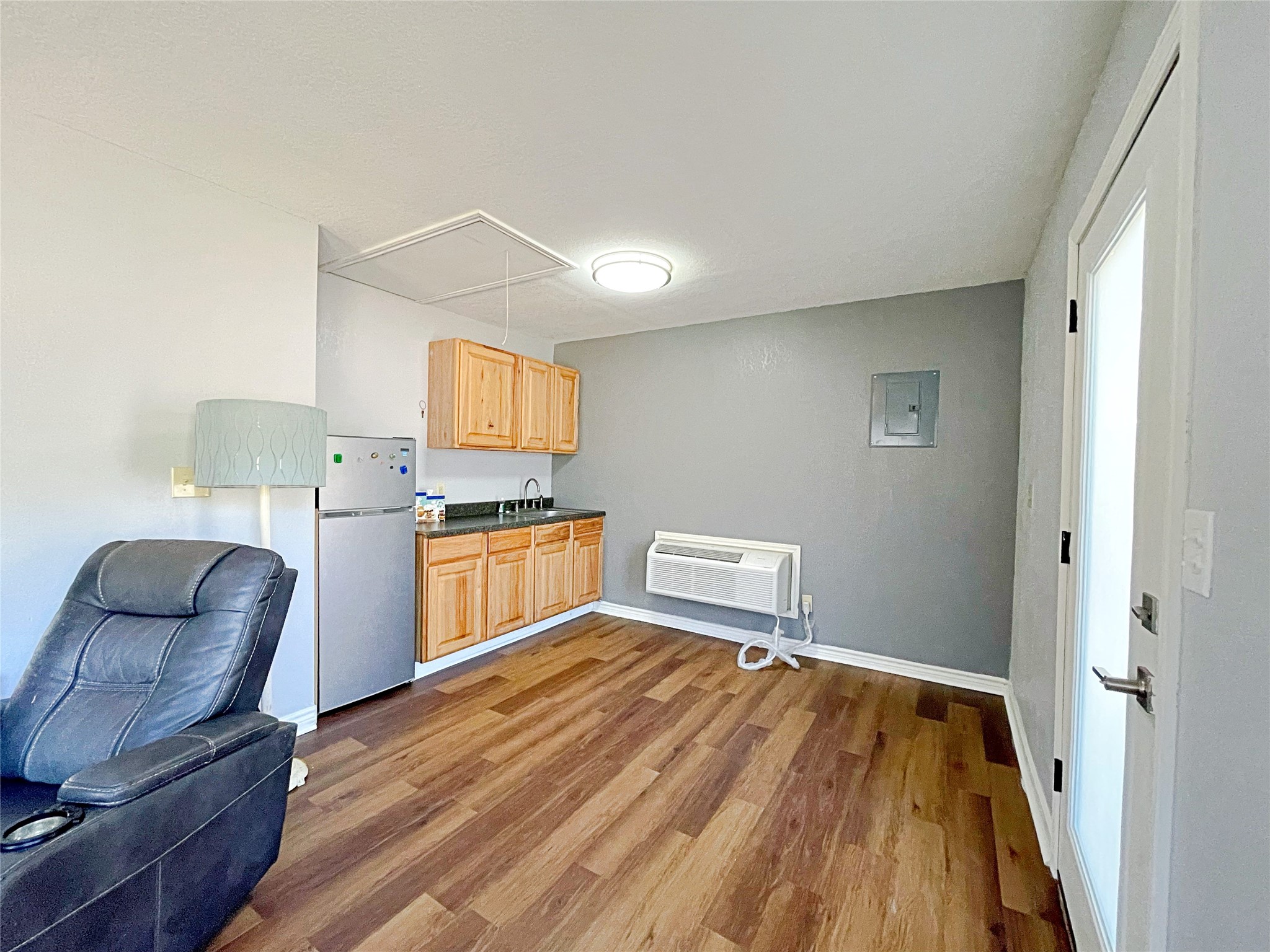 3000 Shadow Lawn Property Photo 34