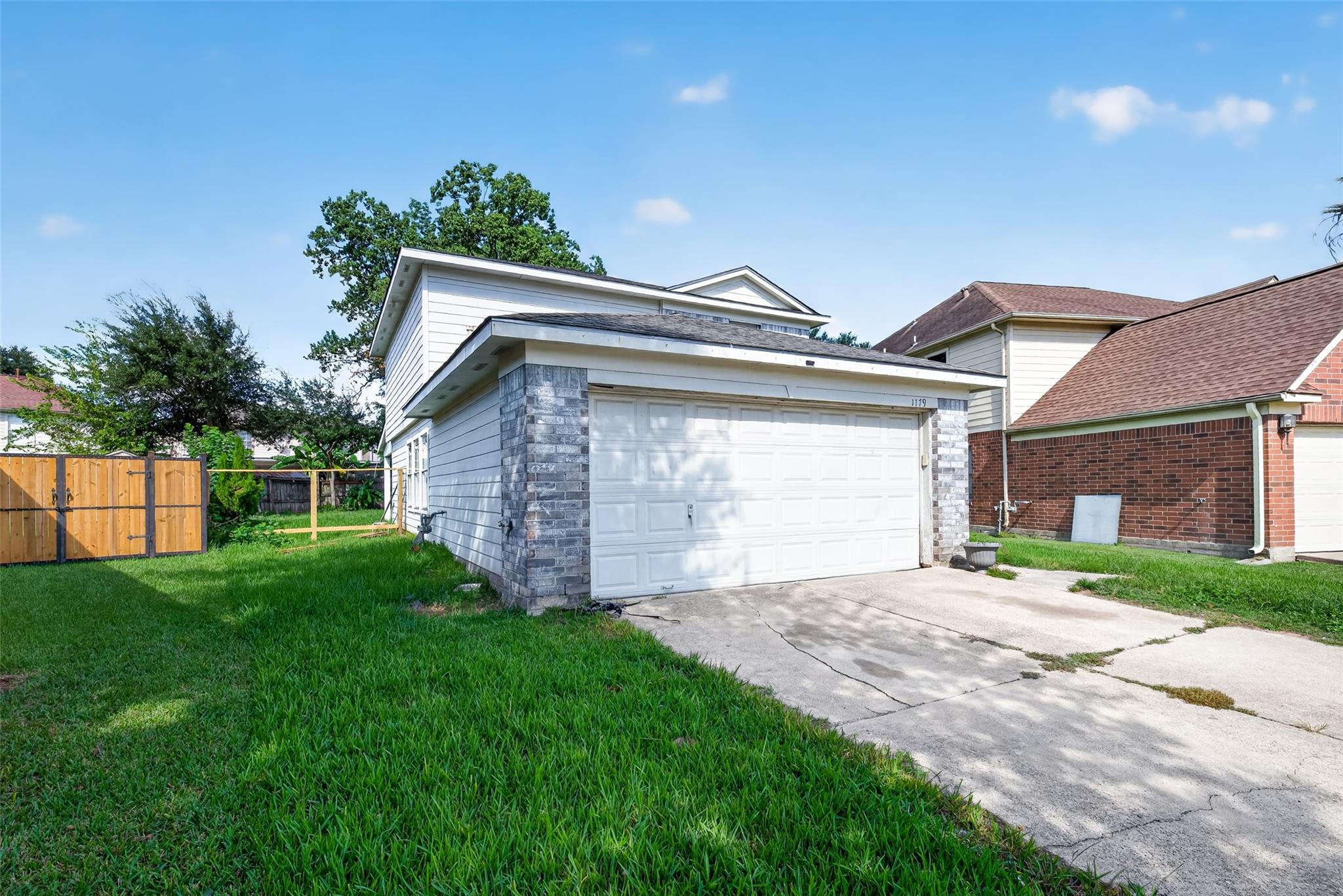 1179 Maclesby Ln Property Photo 4