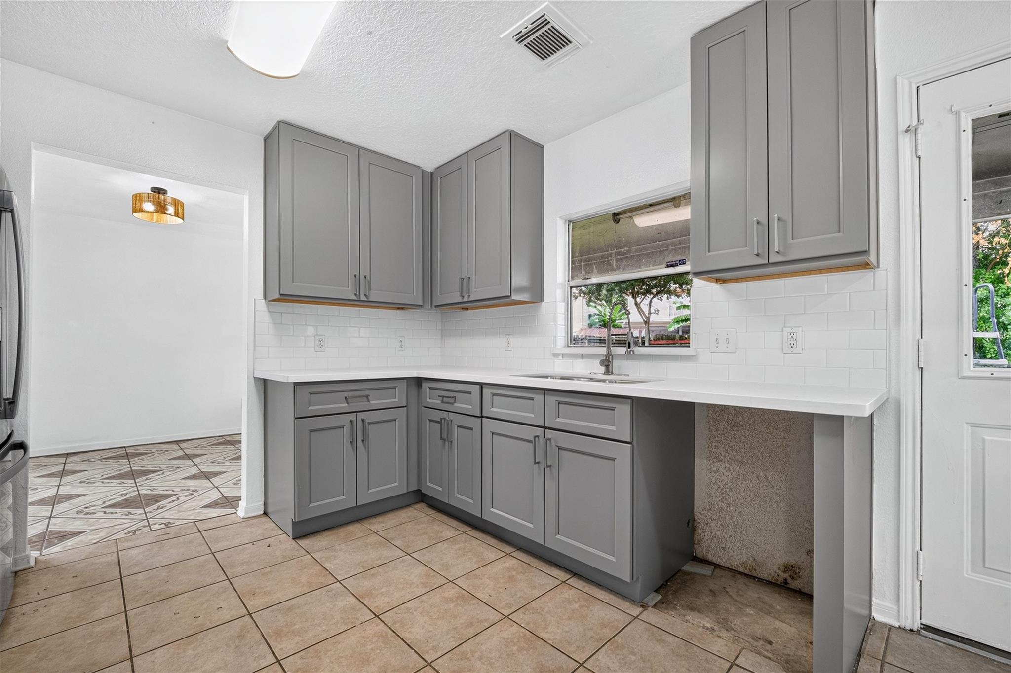 1179 Maclesby Ln Property Photo 15