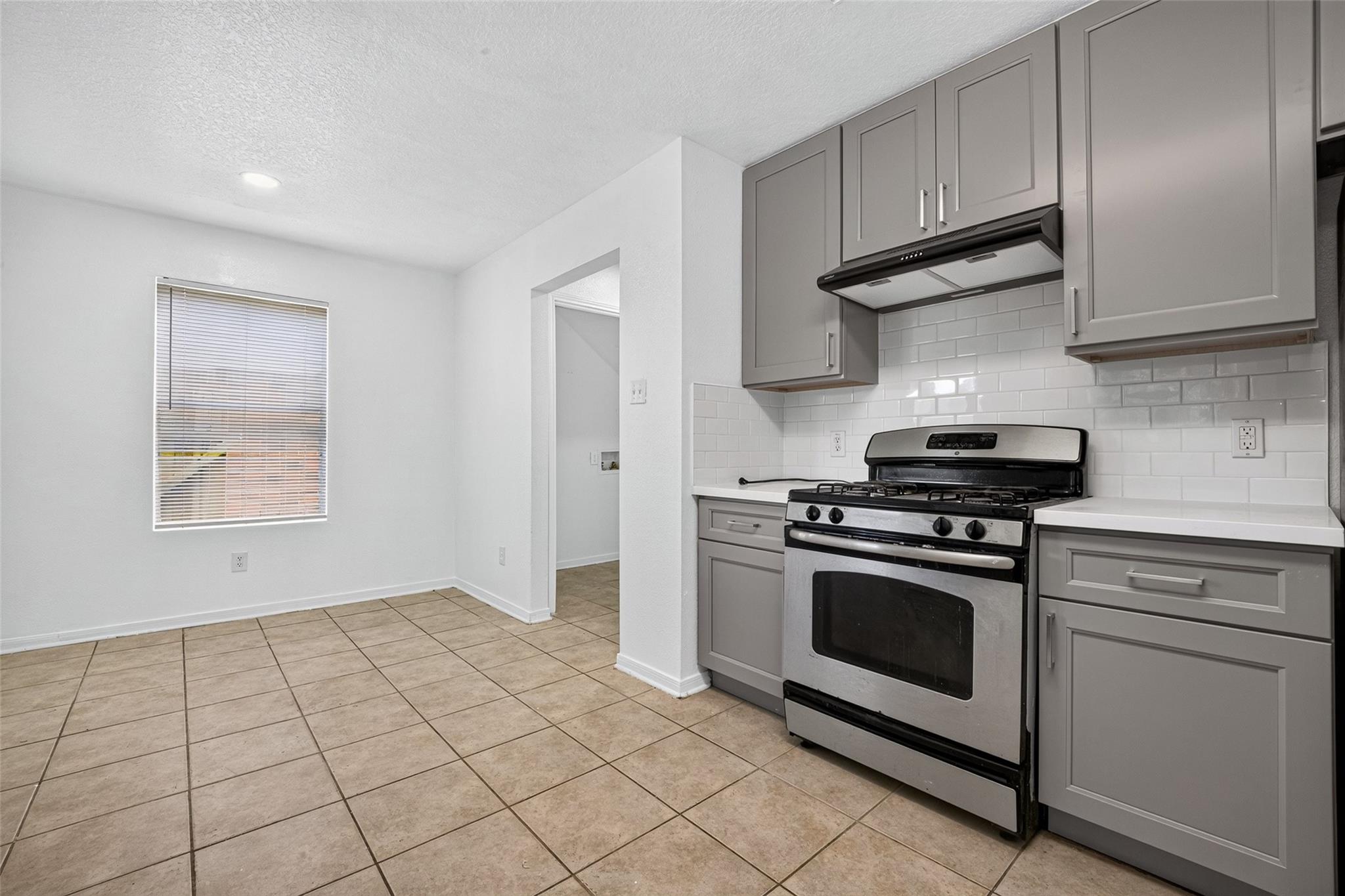 1179 Maclesby Ln Property Photo 16