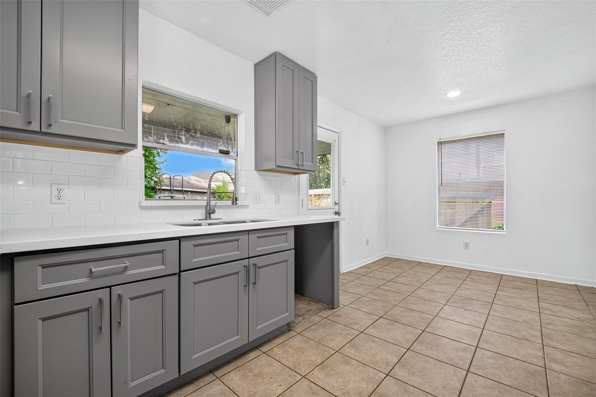 1179 Maclesby Ln Property Photo 17