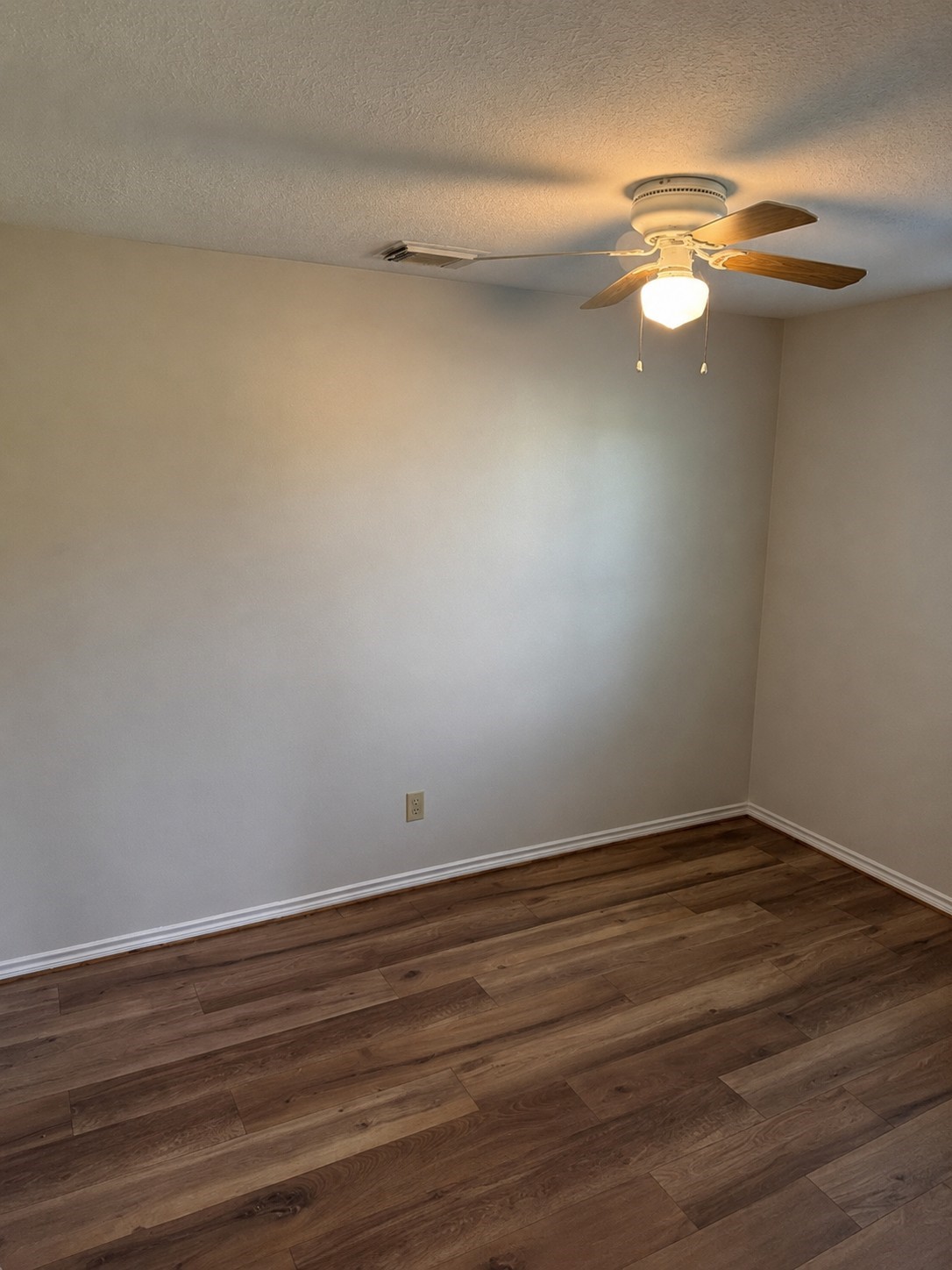 17787 Cr 330 Property Photo 28