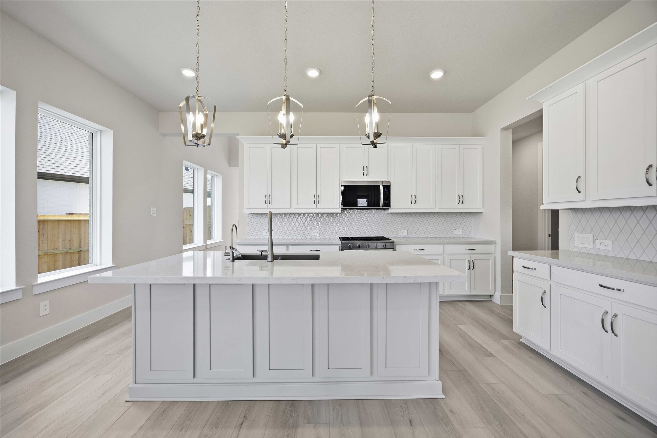 10303 Tranquil Lake Drive Property Photo 4