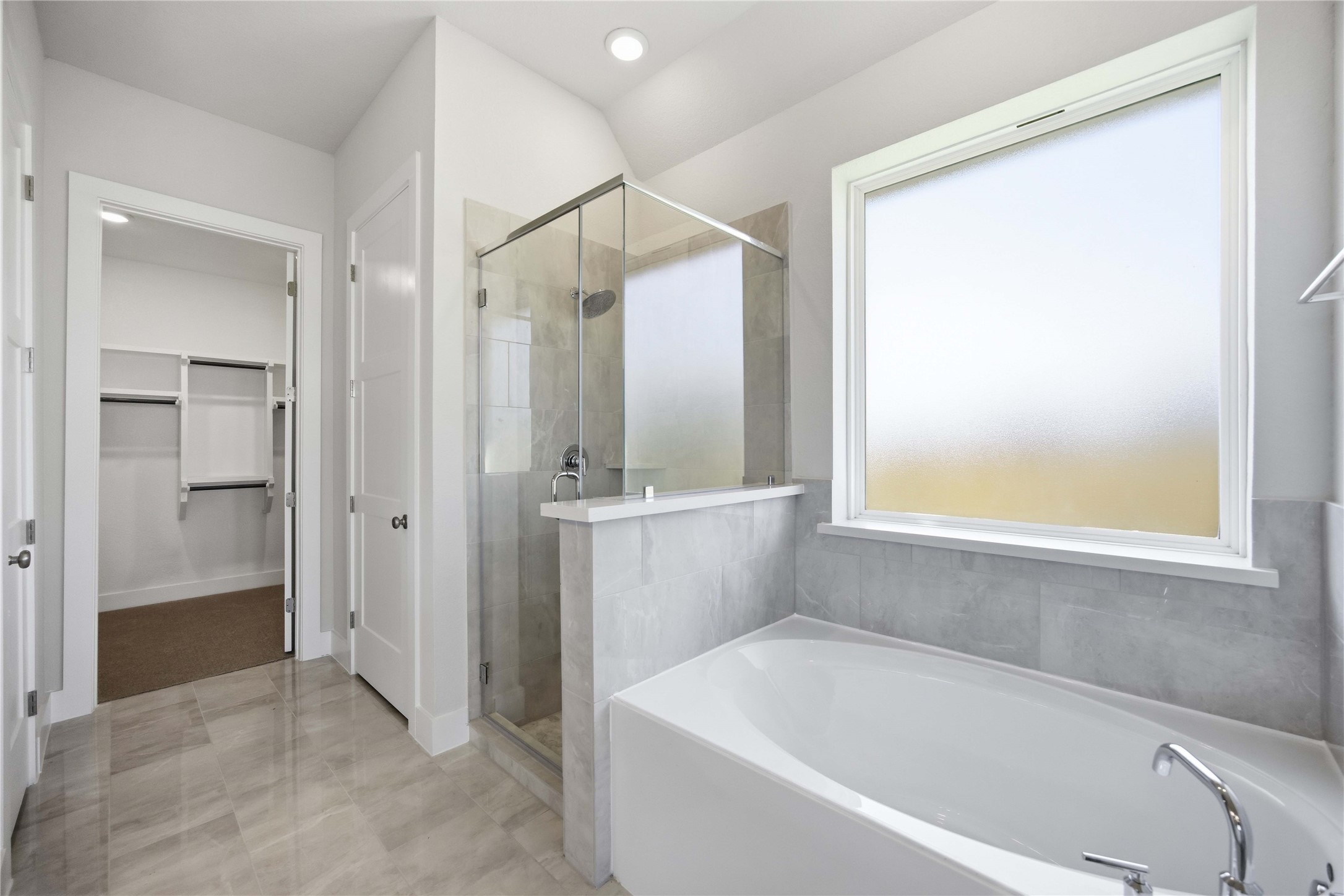 10303 Tranquil Lake Drive Property Photo 15