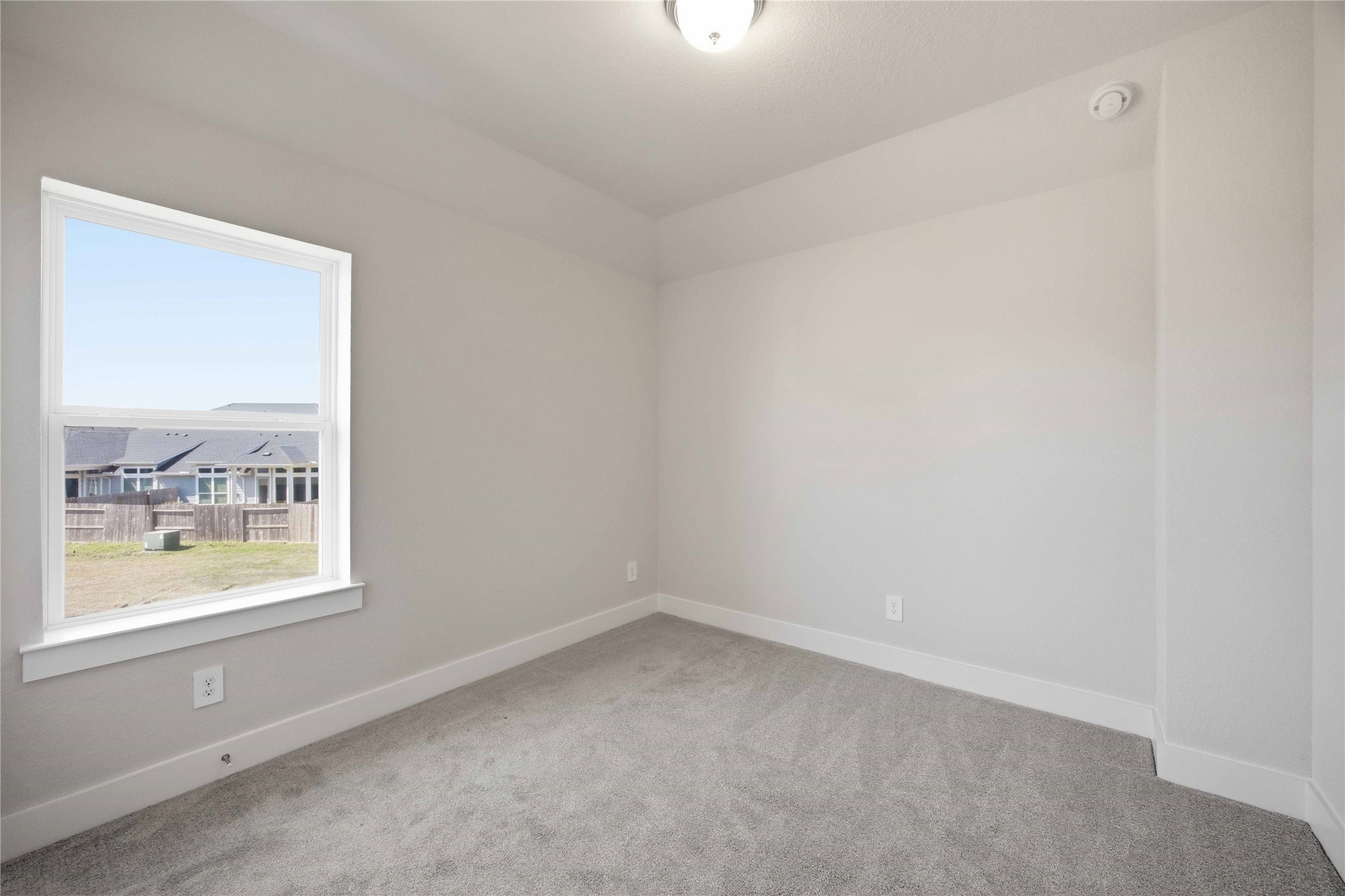 10303 Tranquil Lake Drive Property Photo 26