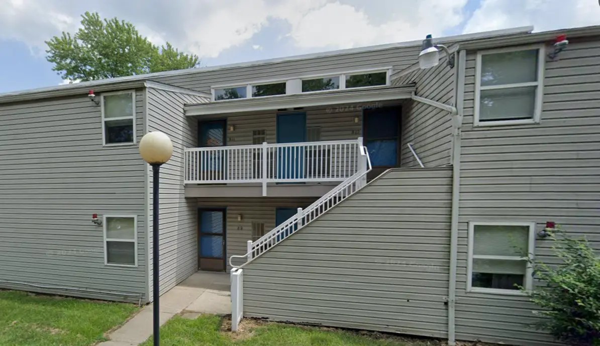 11 Se Cecilia Dr Property Photo 2