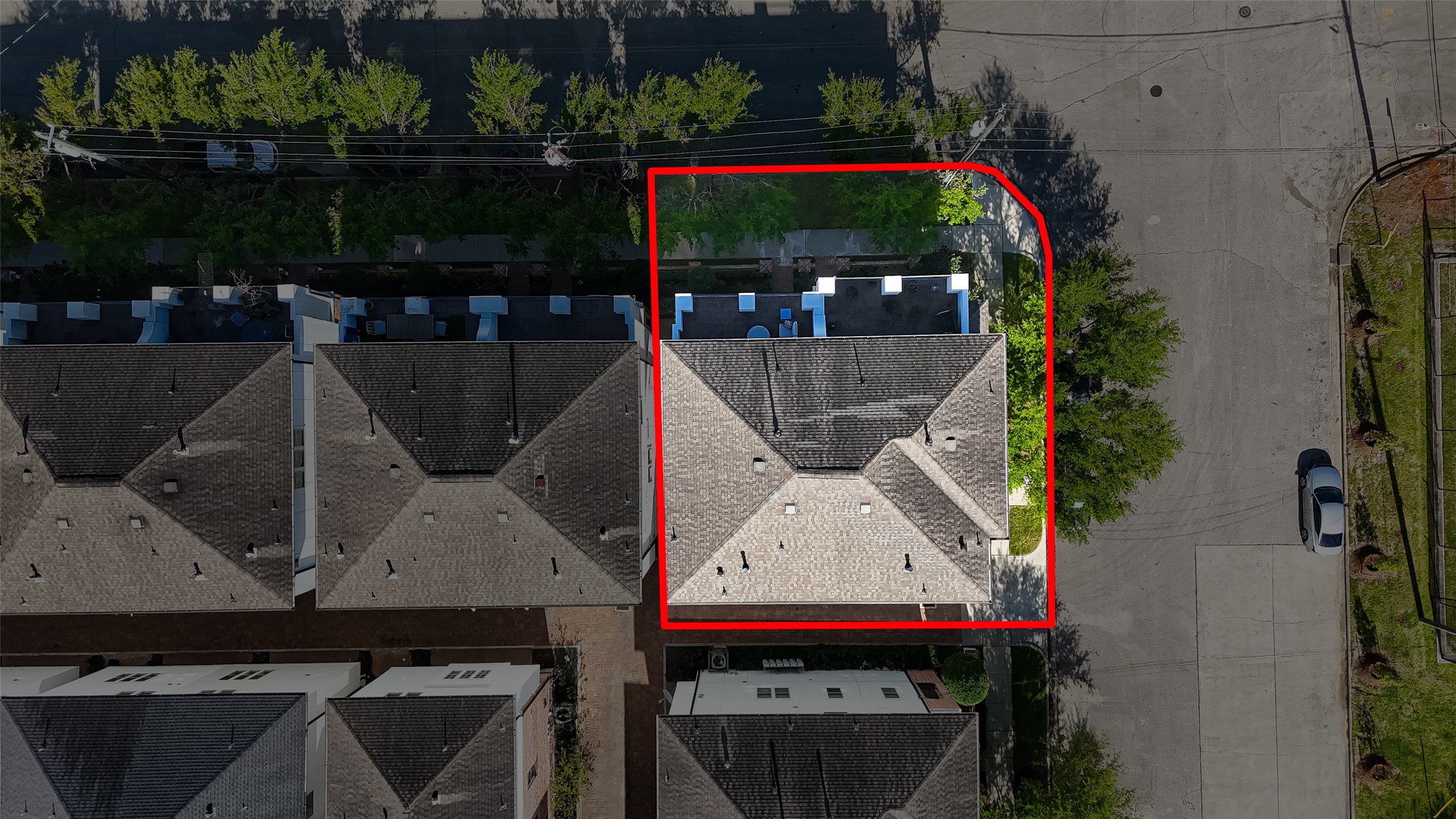 705 Delano Street Property Photo 47