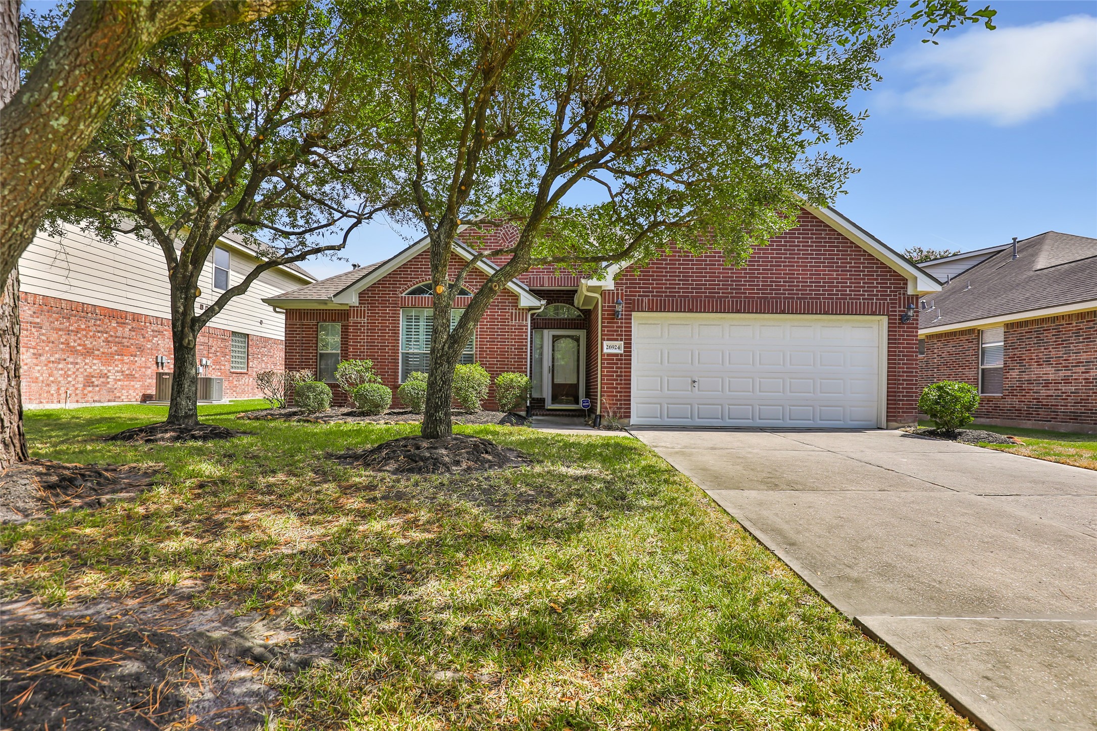 26924 Manor Falls Drive Property Photo