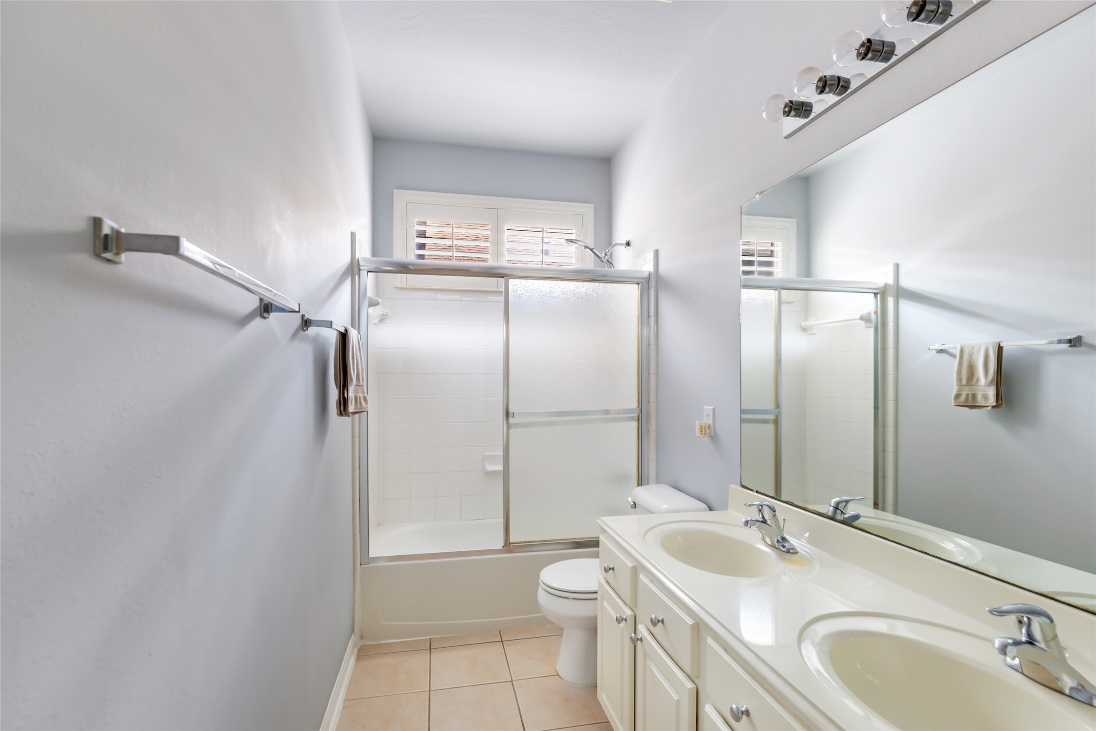 26924 Manor Falls Drive Property Photo 18