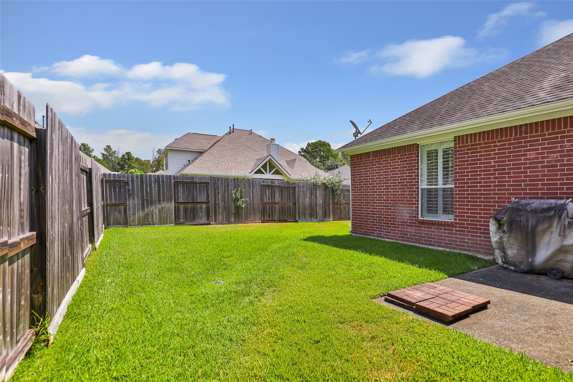 26924 Manor Falls Drive Property Photo 22