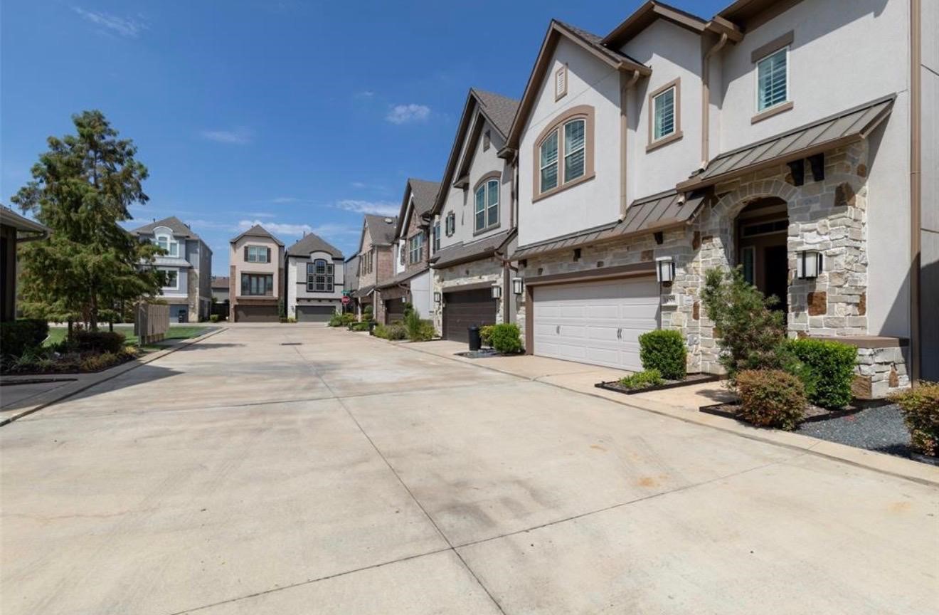 11008 Aspen Reserve Way Property Photo 3