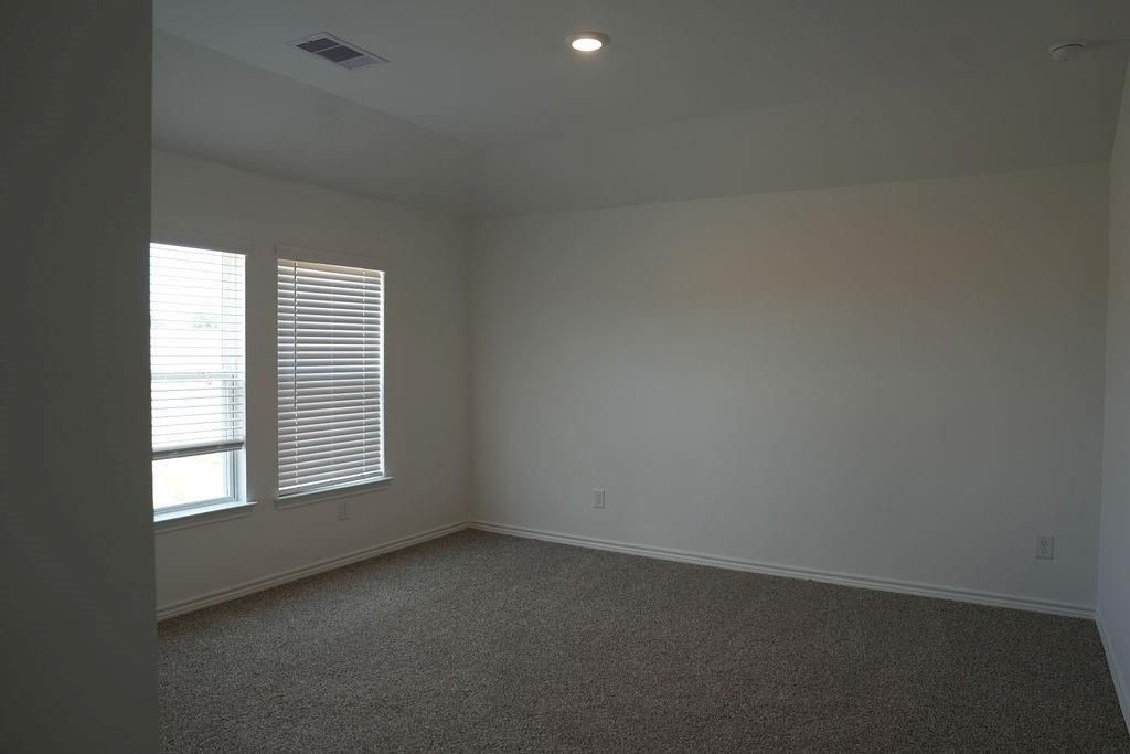 1880 Redwood Lane Property Photo 8