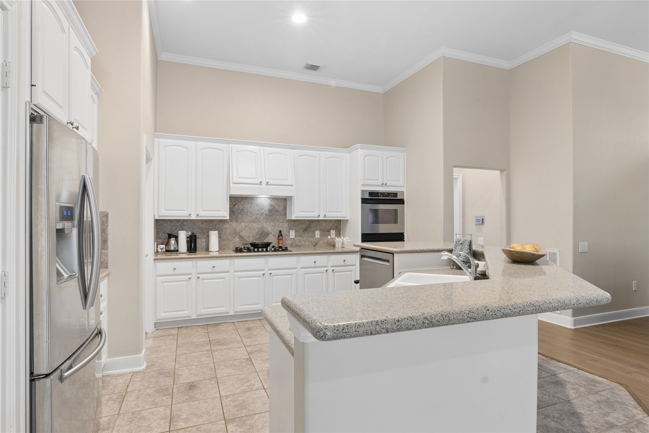 2 Surrey Run Place Property Photo 16
