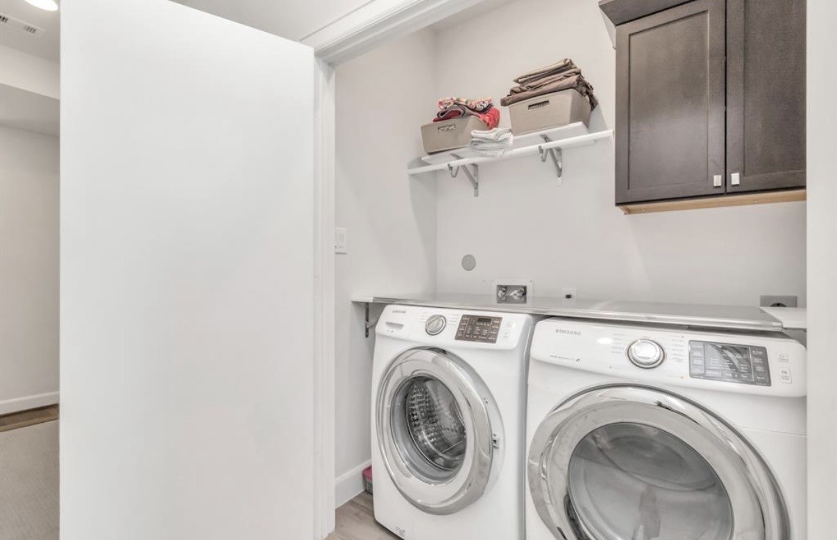 360 Eado Park Circle Property Photo 15