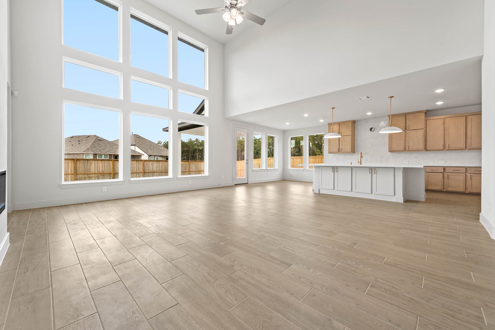 16308 Water Vole Court Property Photo 4