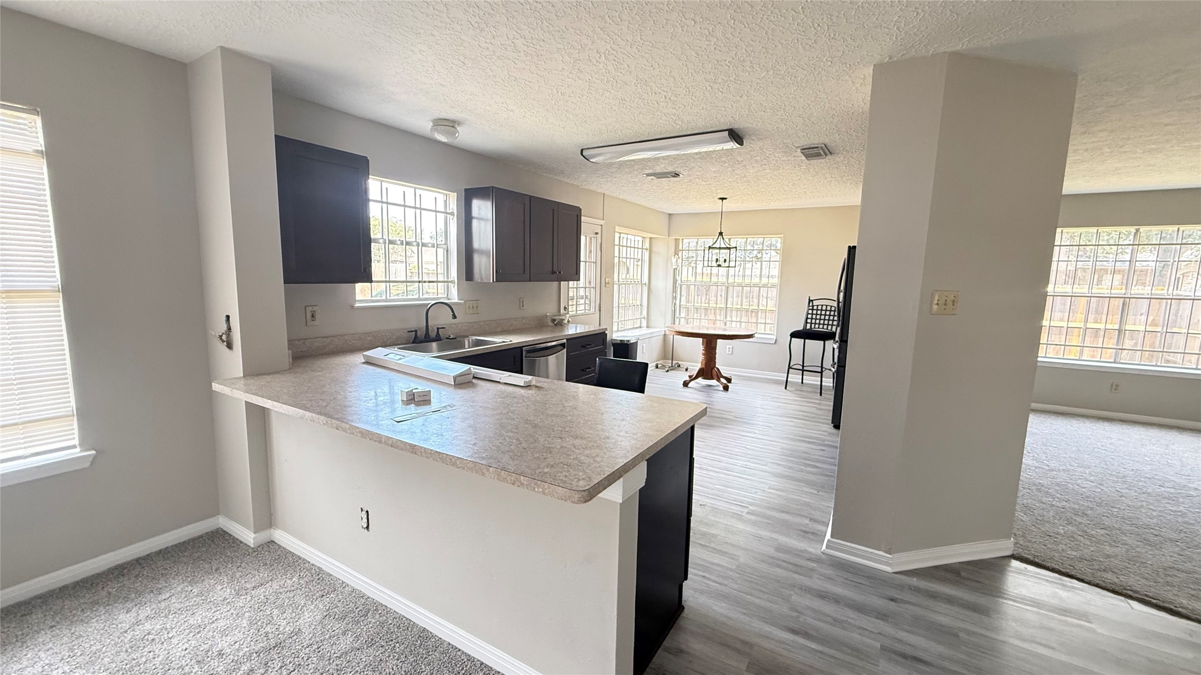 14402 Stone Park Road Property Photo 7