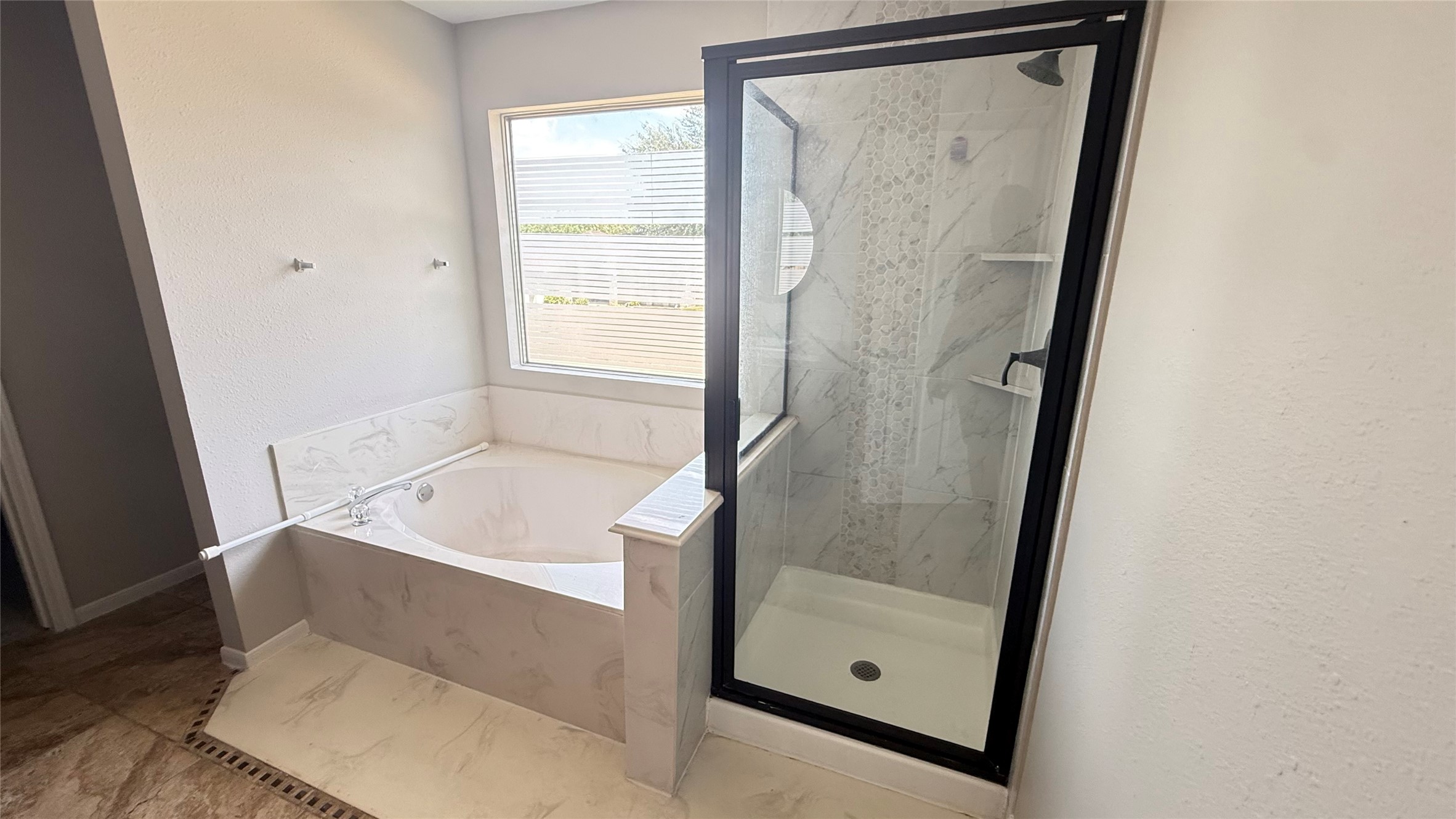 14402 Stone Park Road Property Photo 15