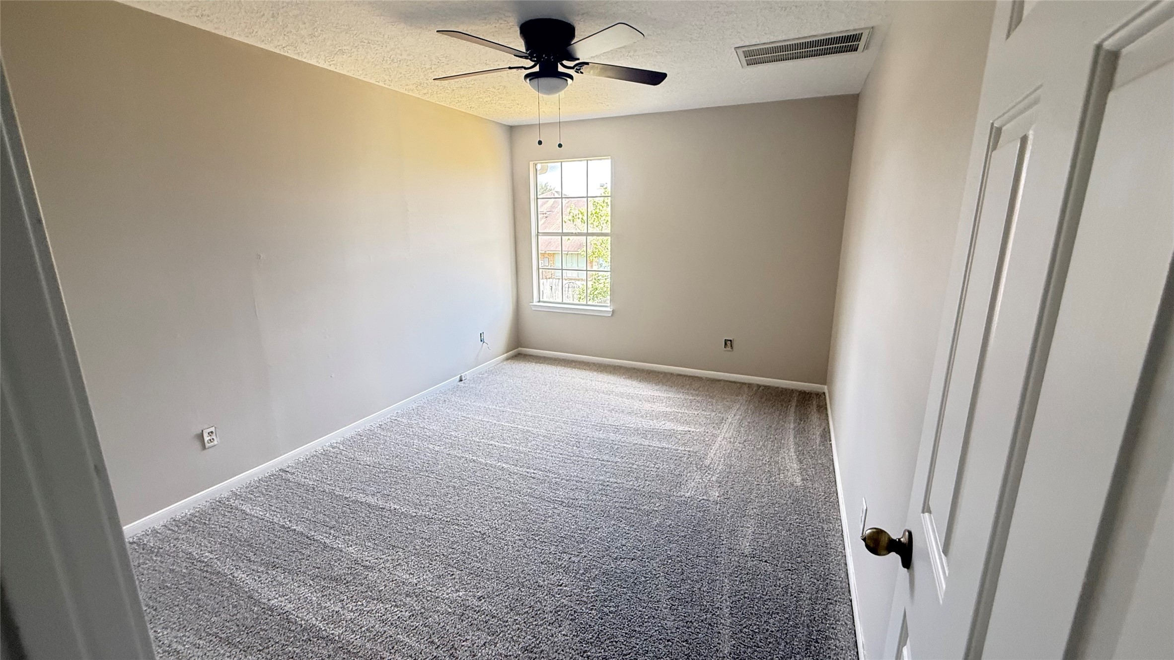 14402 Stone Park Road Property Photo 23