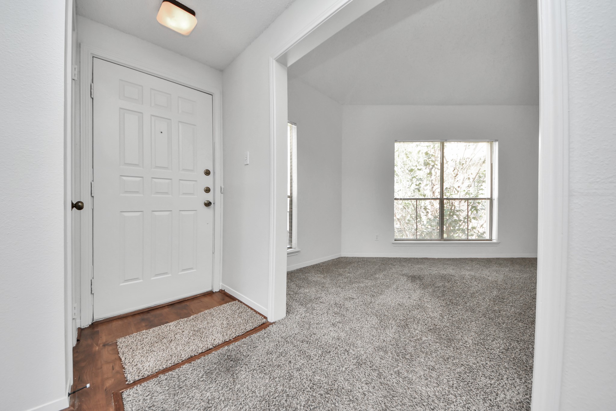 3708 Woodchase Drive 68 Property Photo 9