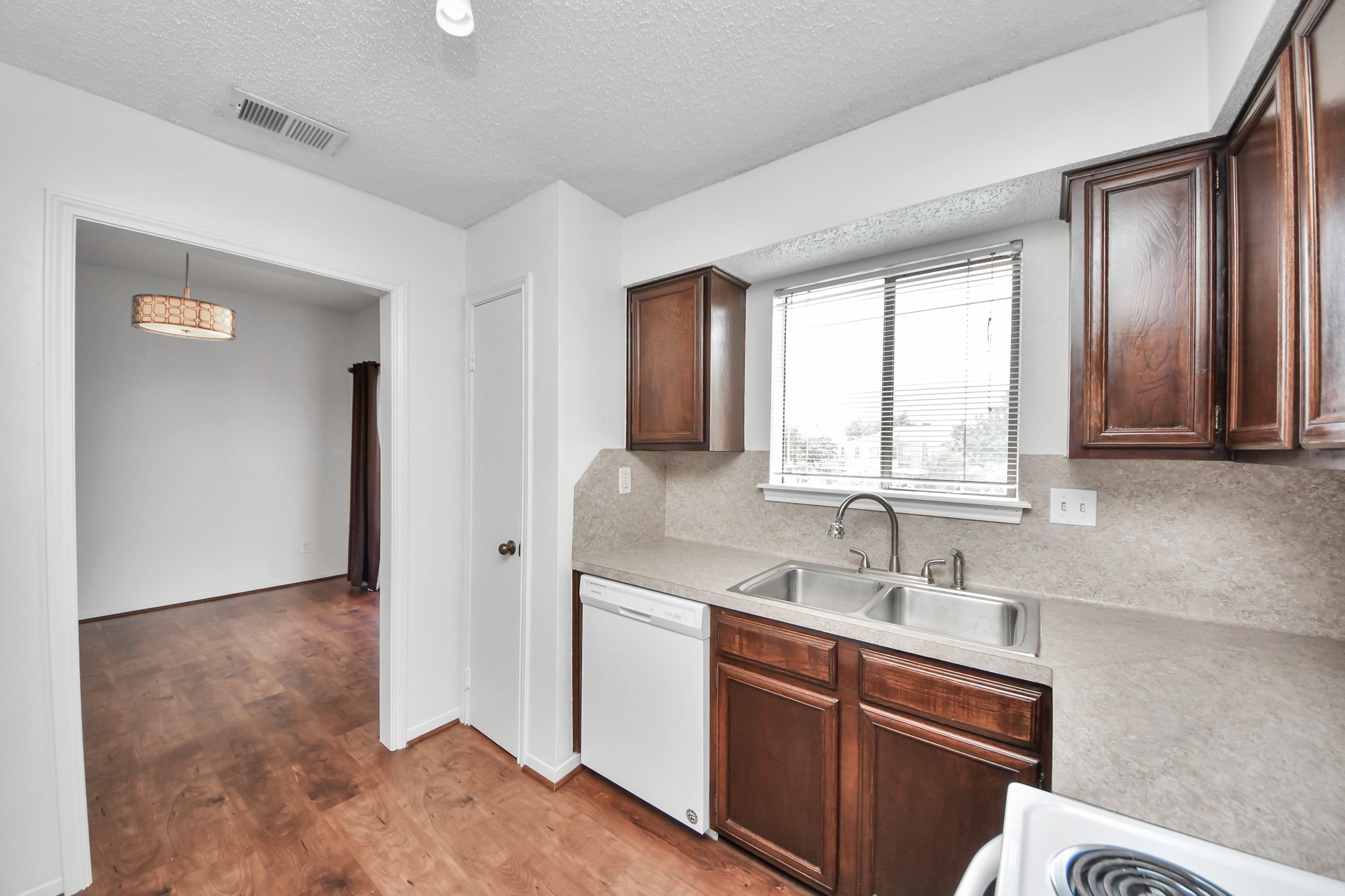 3708 Woodchase Drive 68 Property Photo 17