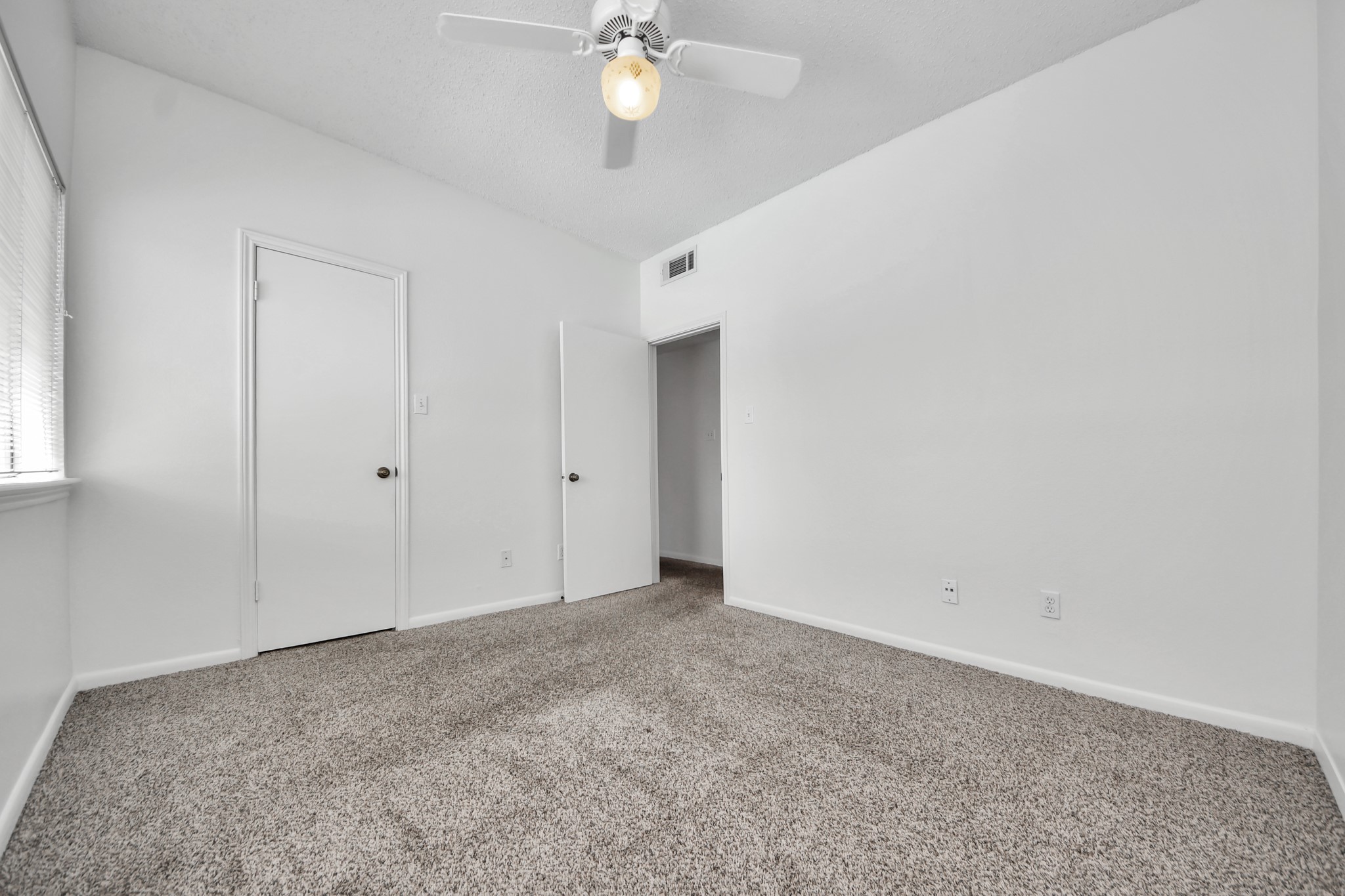 3708 Woodchase Drive 68 Property Photo 22