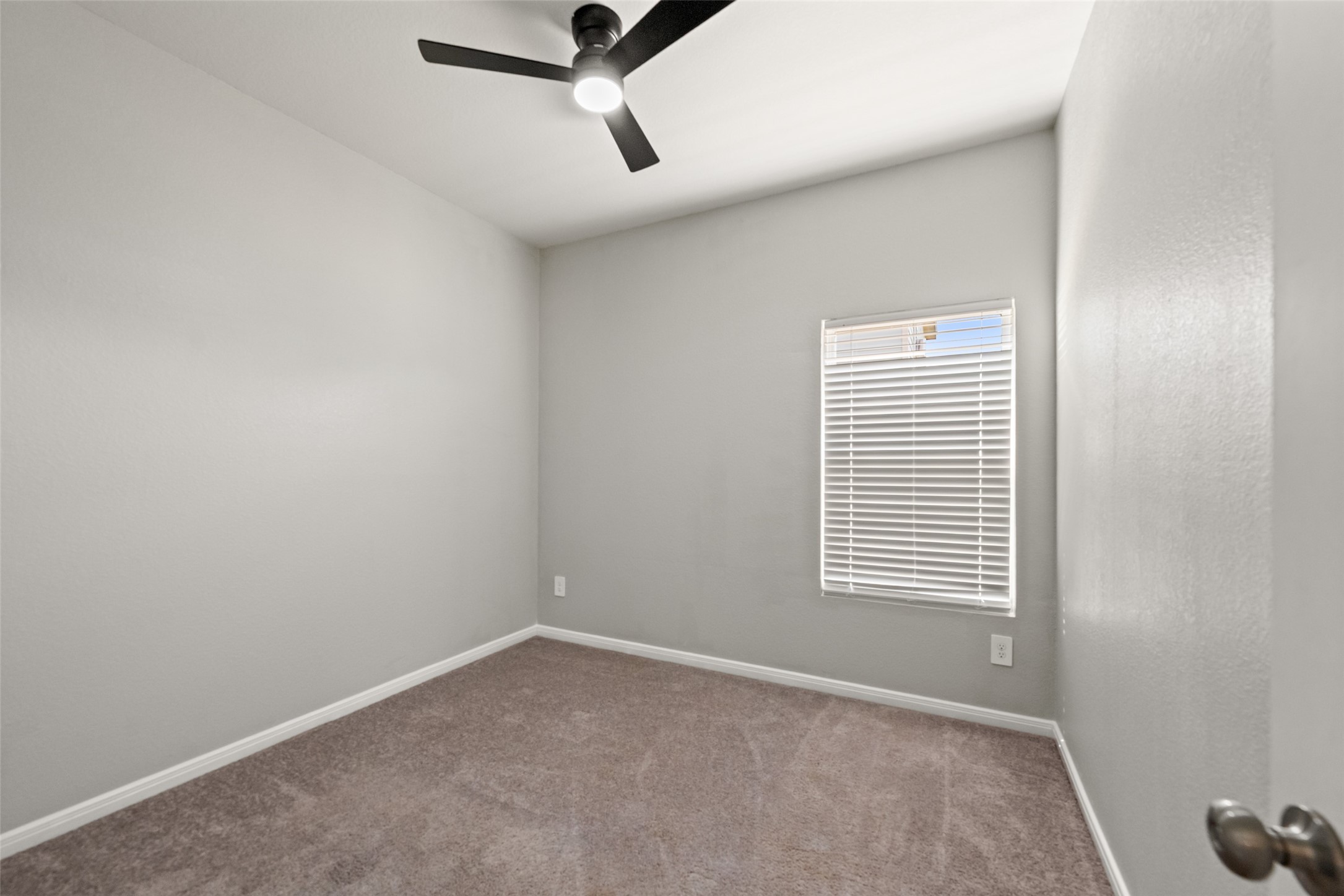2537 18th Street Property Photo 5