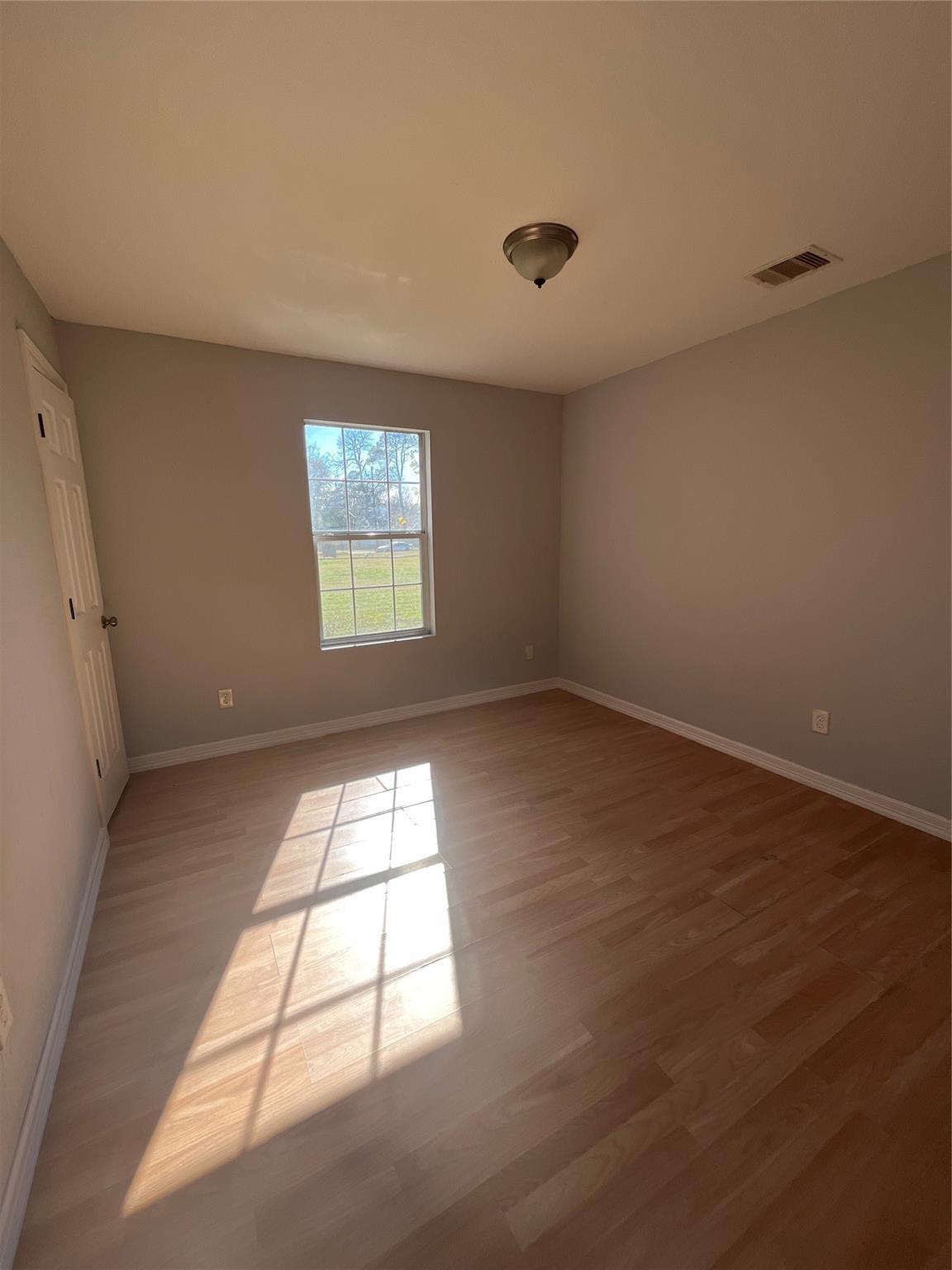 5301 Higgins Street, Houston Tx 77033 Property Photo 18