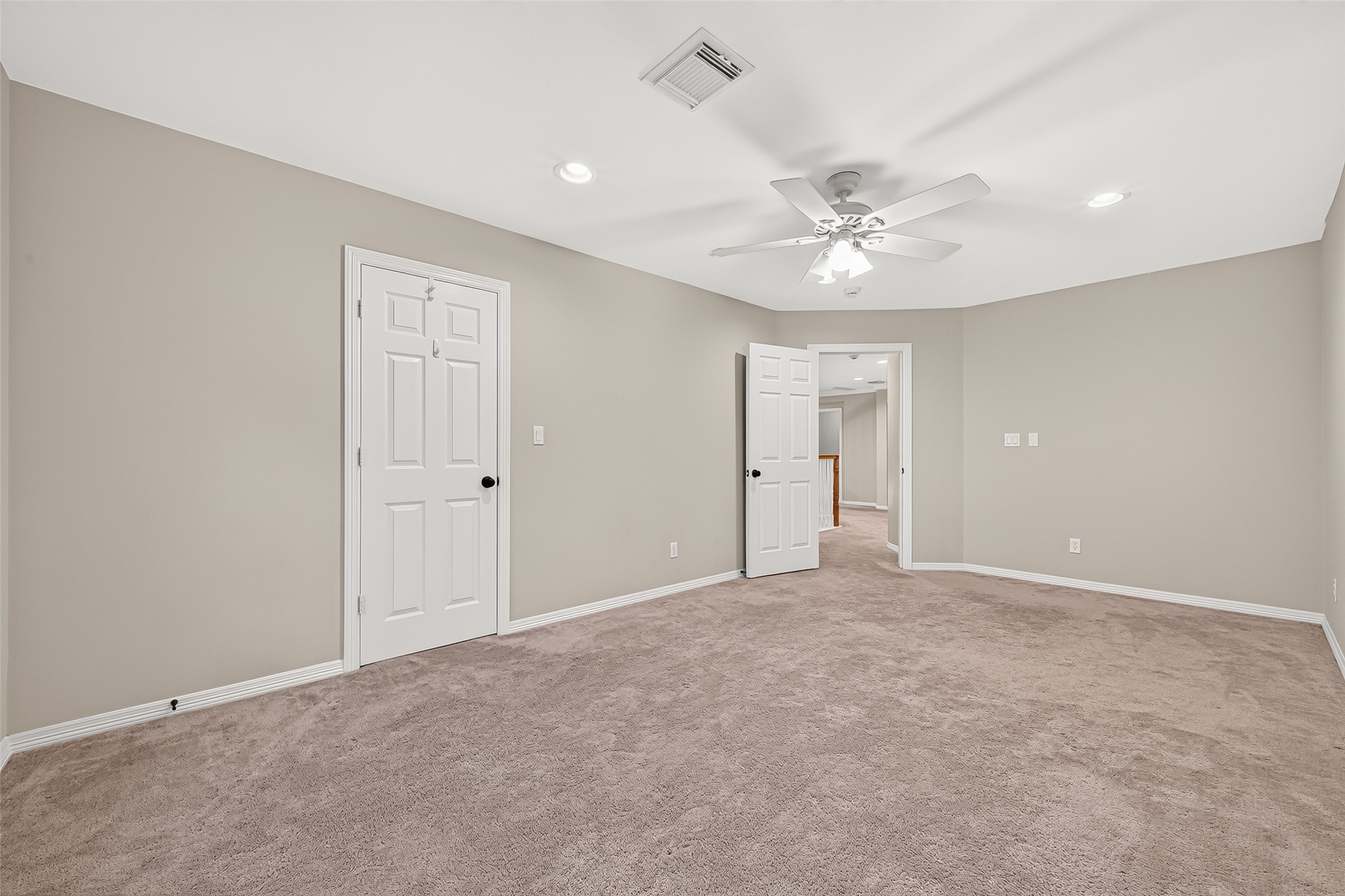 4307 Lake Walk Court Property Photo 40