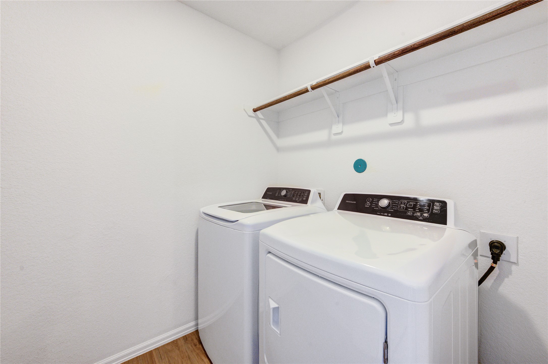19450 Rosali Meadow Drive Property Photo 29