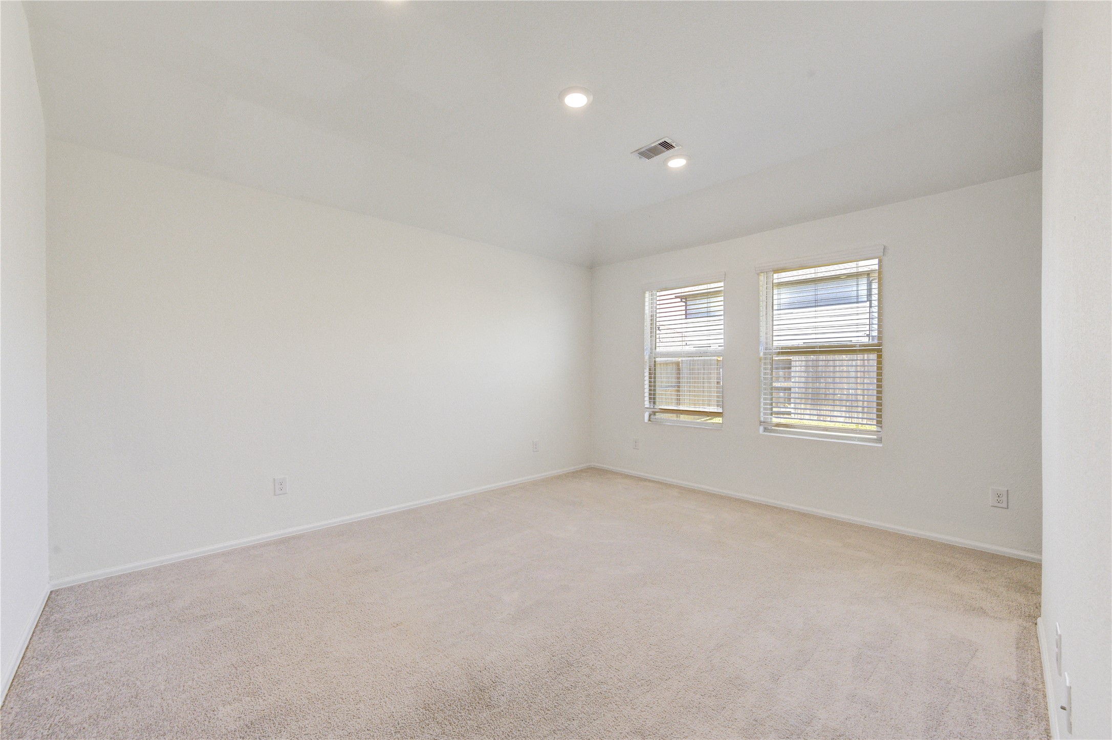19450 Rosali Meadow Drive Property Photo 33