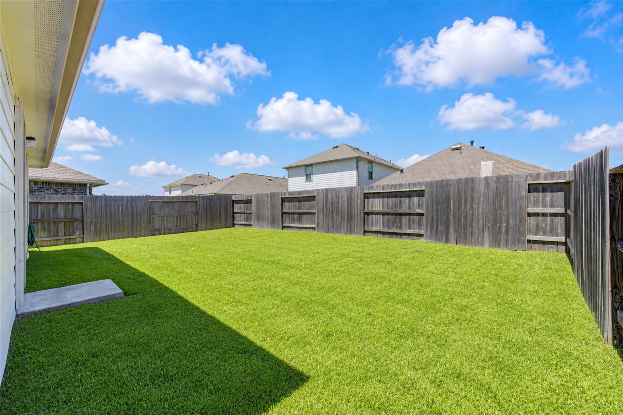 19450 Rosali Meadow Drive Property Photo 41