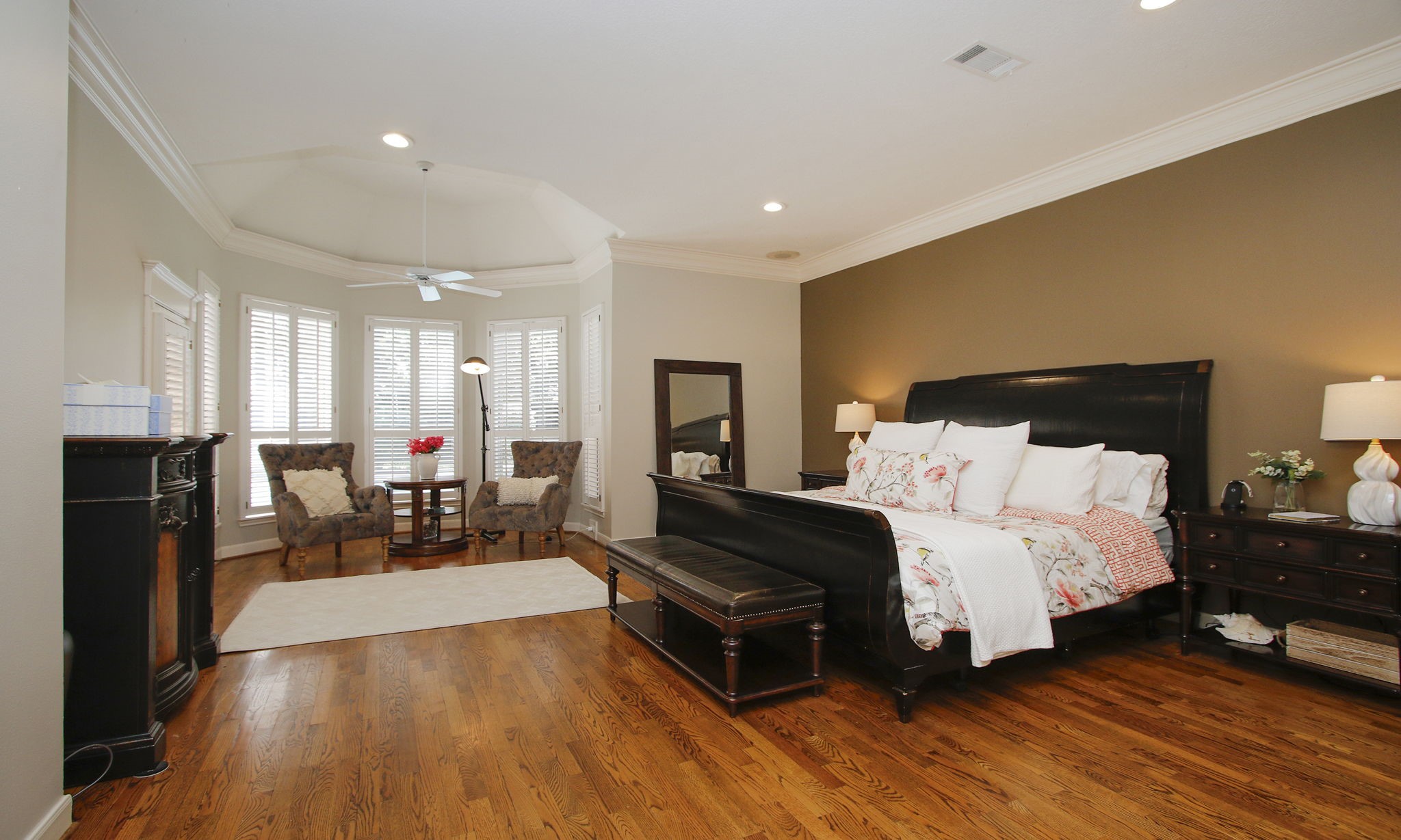 15923 Harwick Drive Property Photo 13