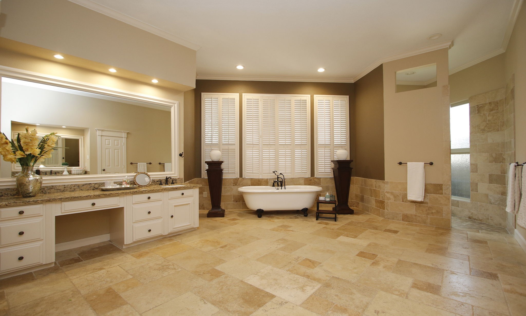 15923 Harwick Drive Property Photo 15