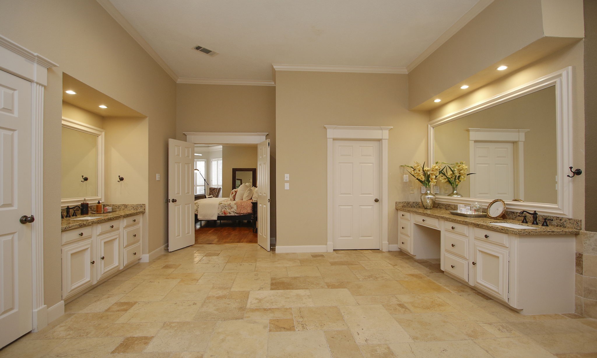 15923 Harwick Drive Property Photo 18