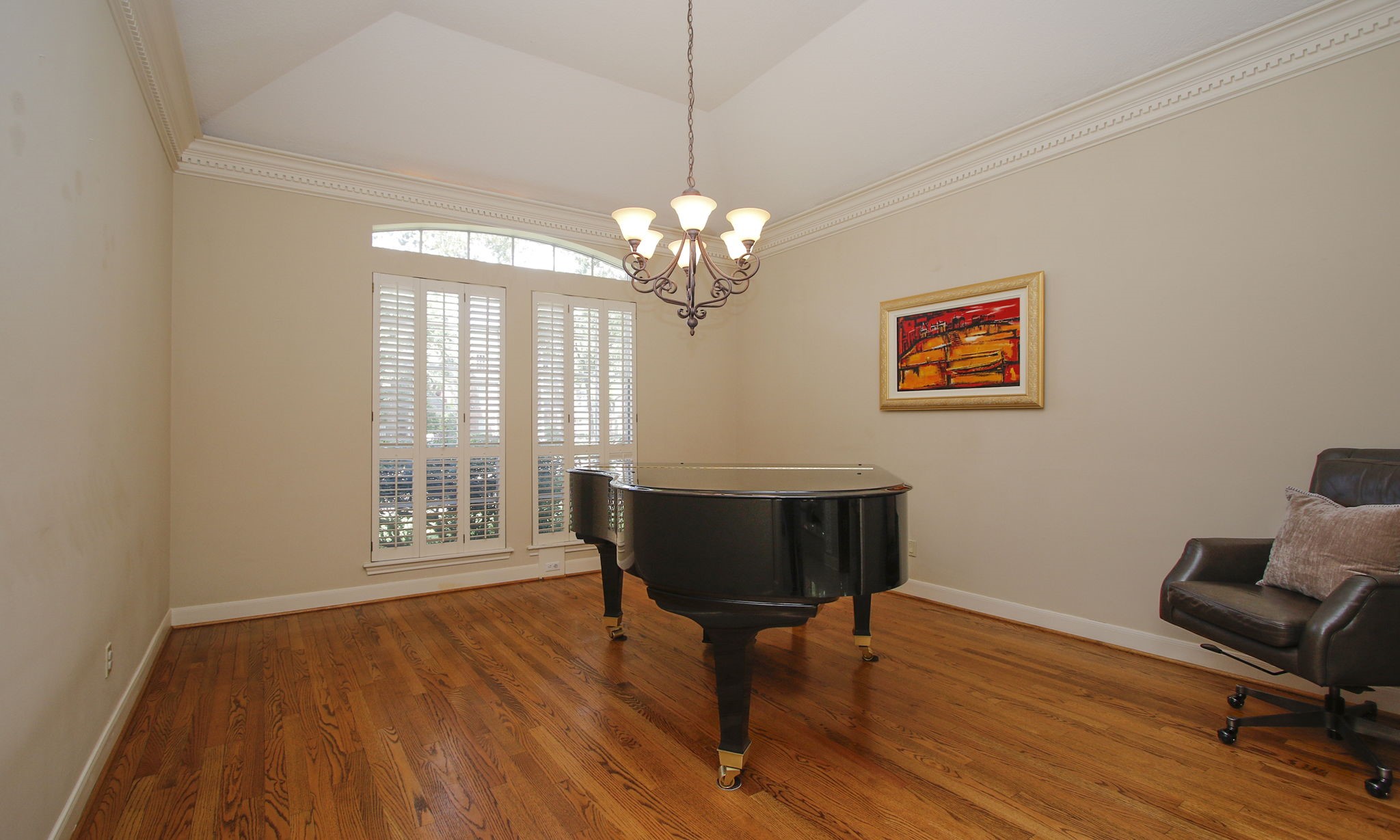 15923 Harwick Drive Property Photo 19