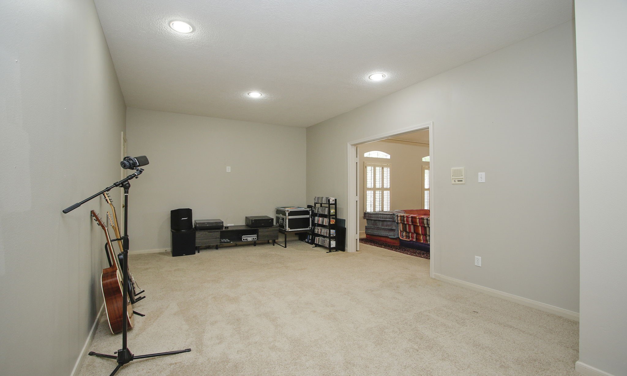 15923 Harwick Drive Property Photo 32
