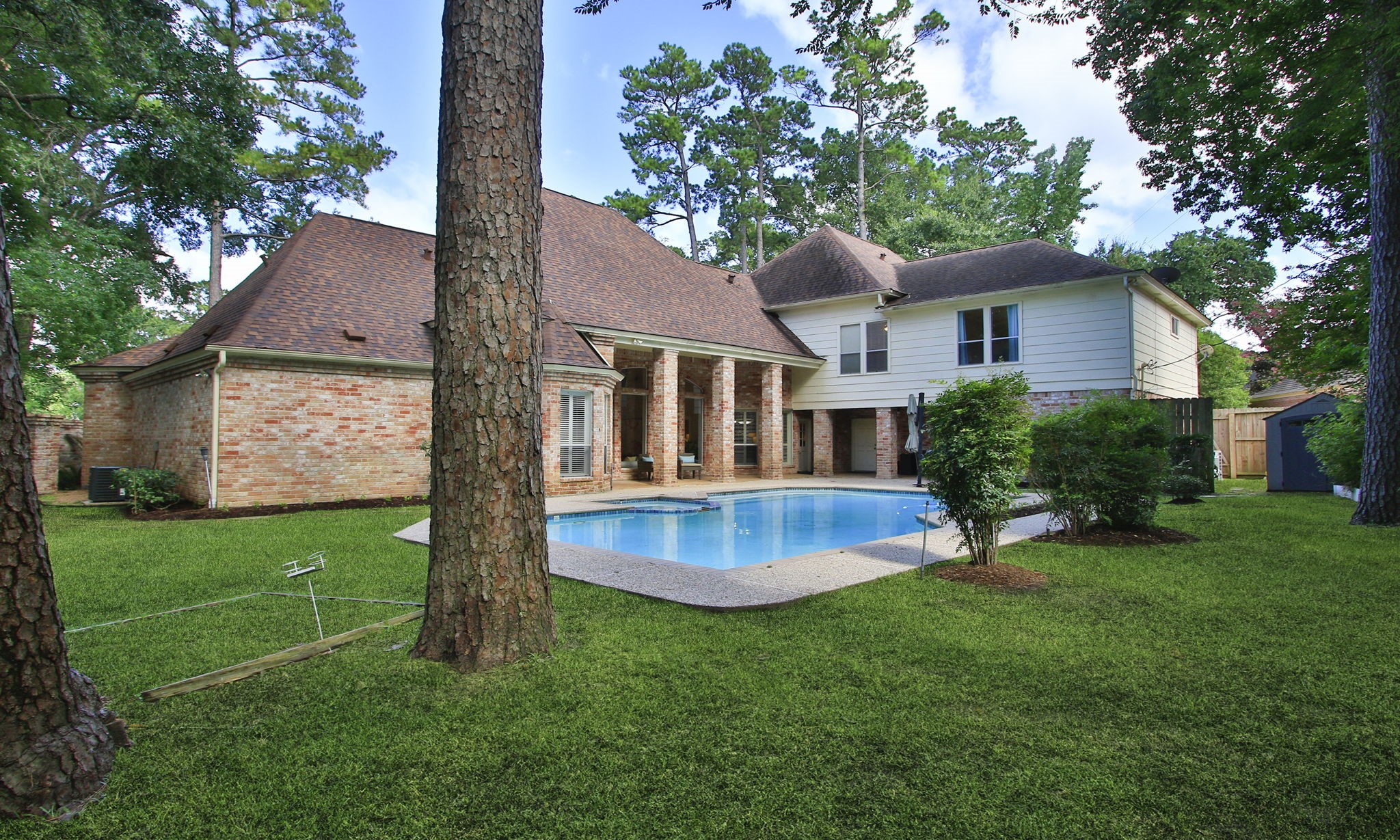 15923 Harwick Drive Property Photo 49
