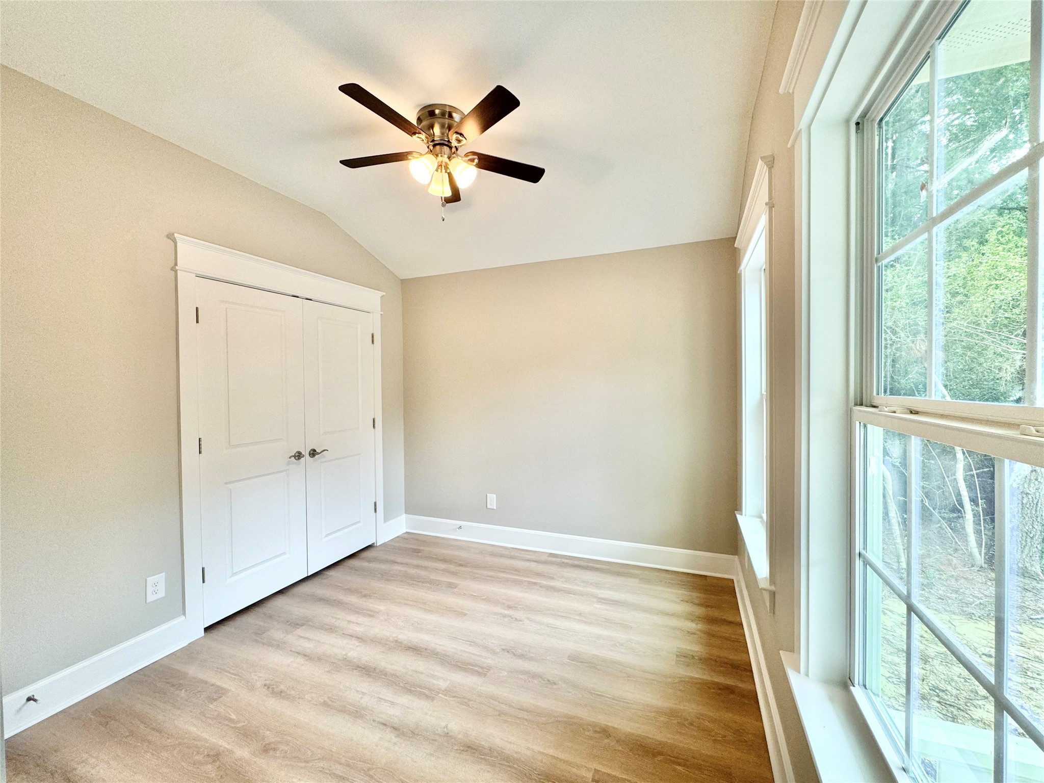 63 Heatley Property Photo 12